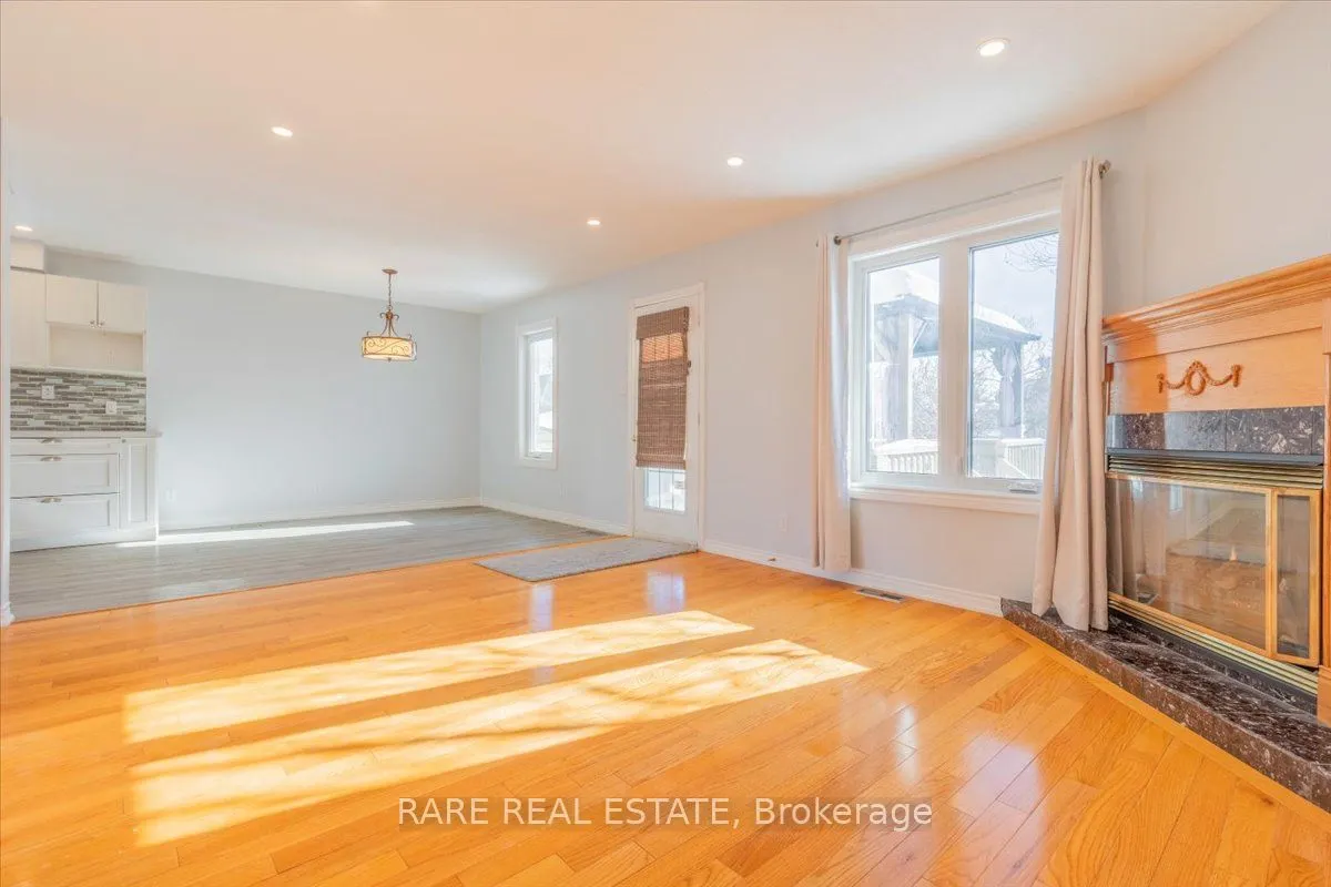 29 Mapleton Avenue, #Main