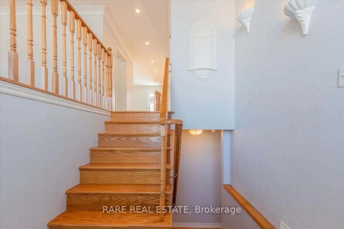 29 Mapleton Avenue, #Main