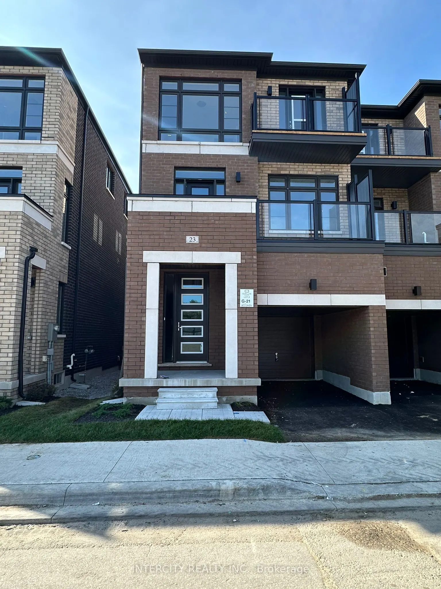 23 Bluebird Lane