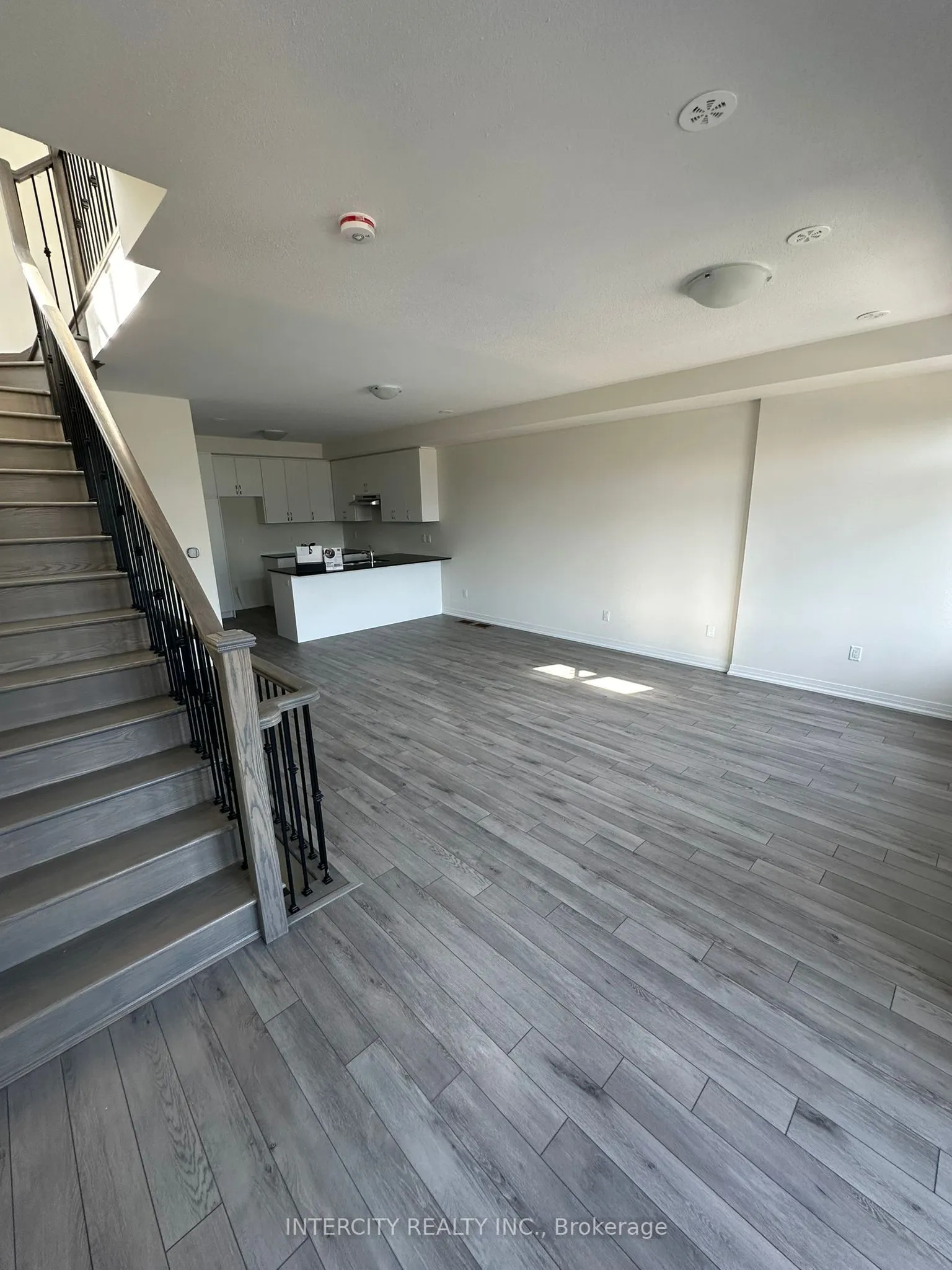 23 Bluebird Lane