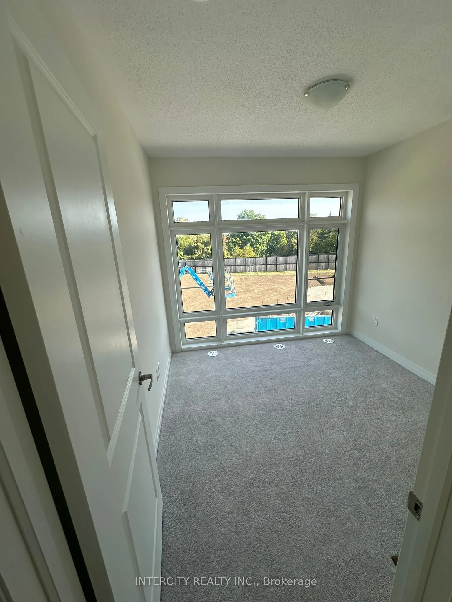 23 Bluebird Lane