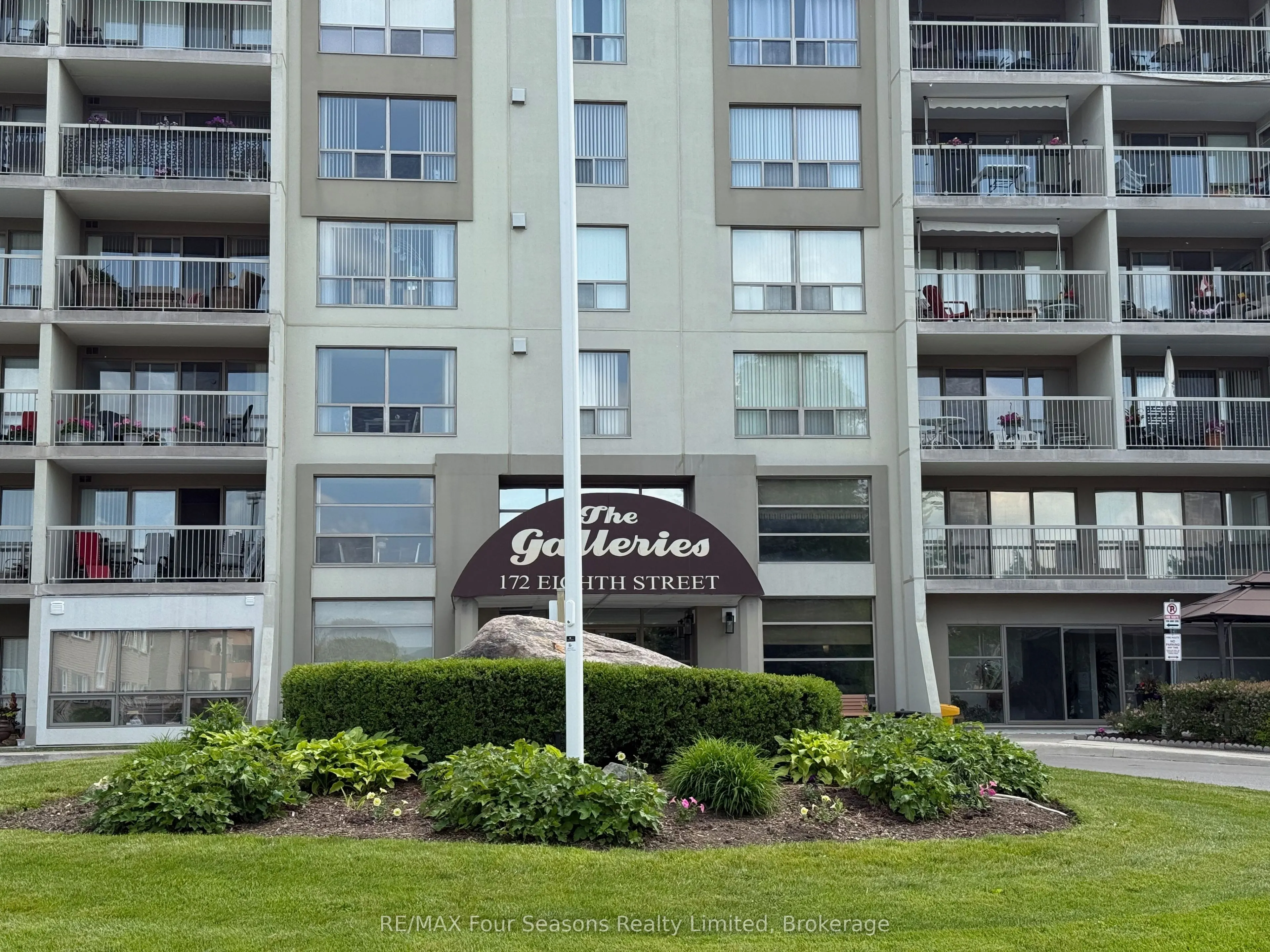172 Eighth Street, #316