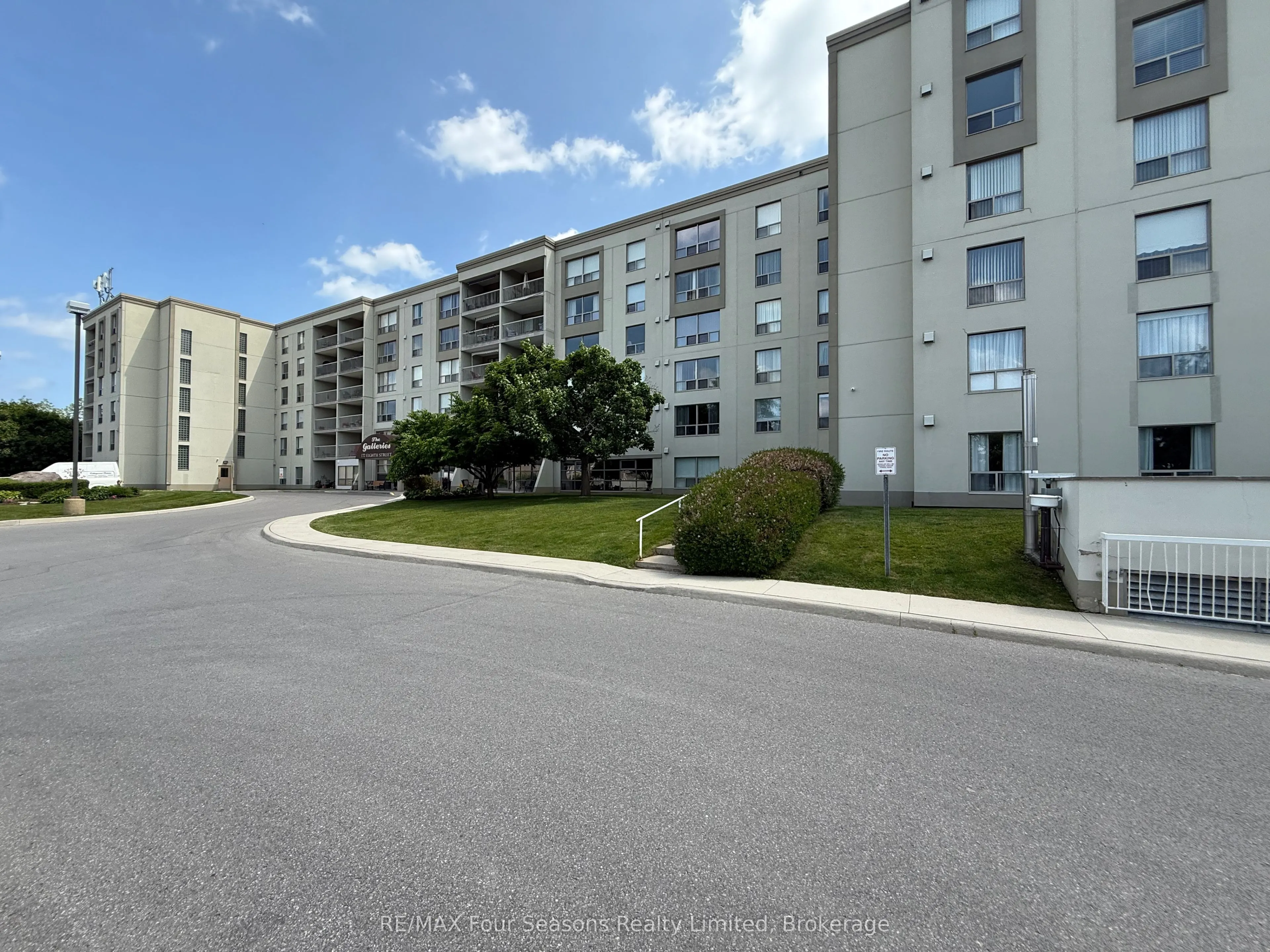 172 Eighth Street, #316