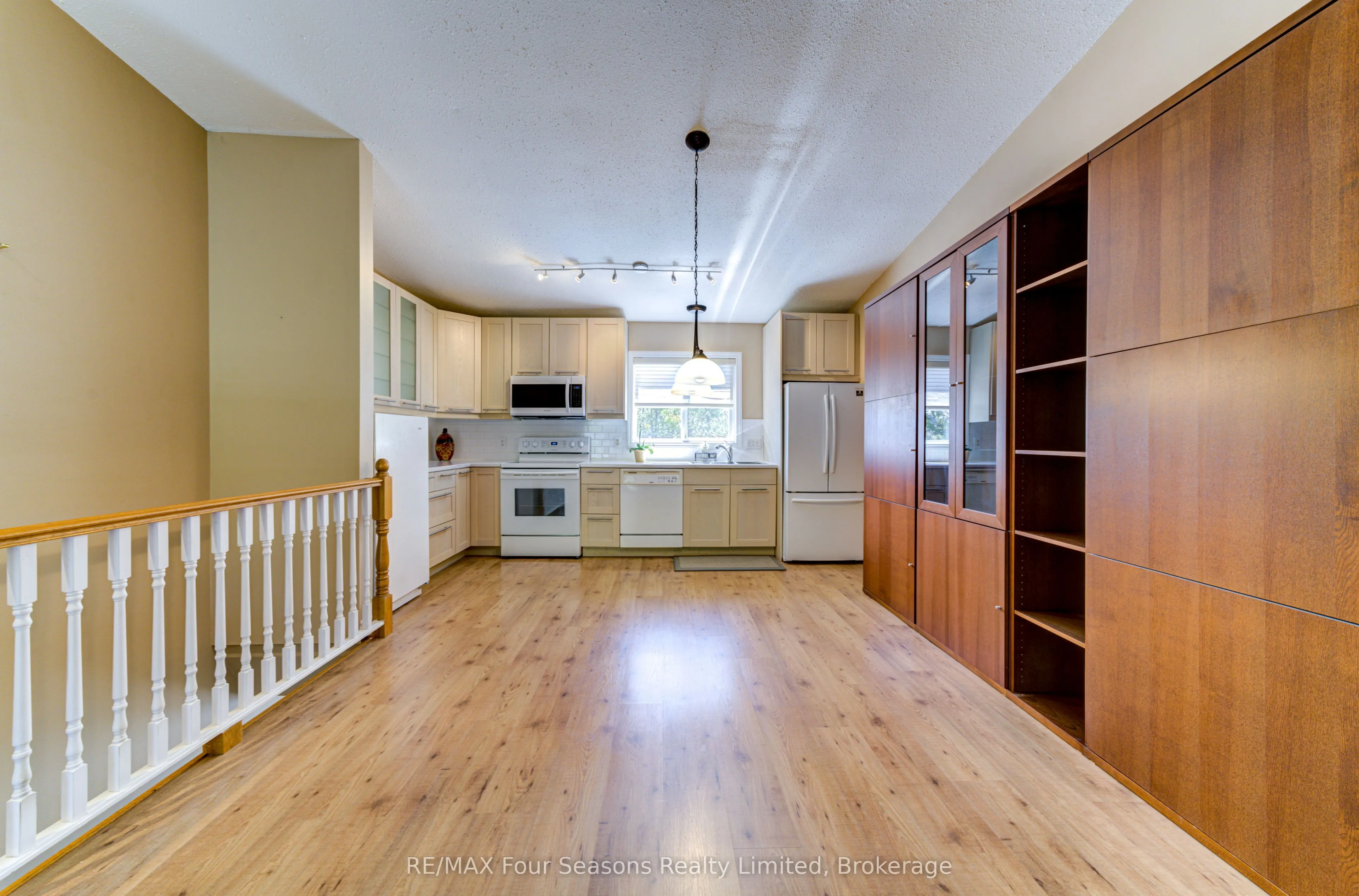 17 Harbour Street, #226