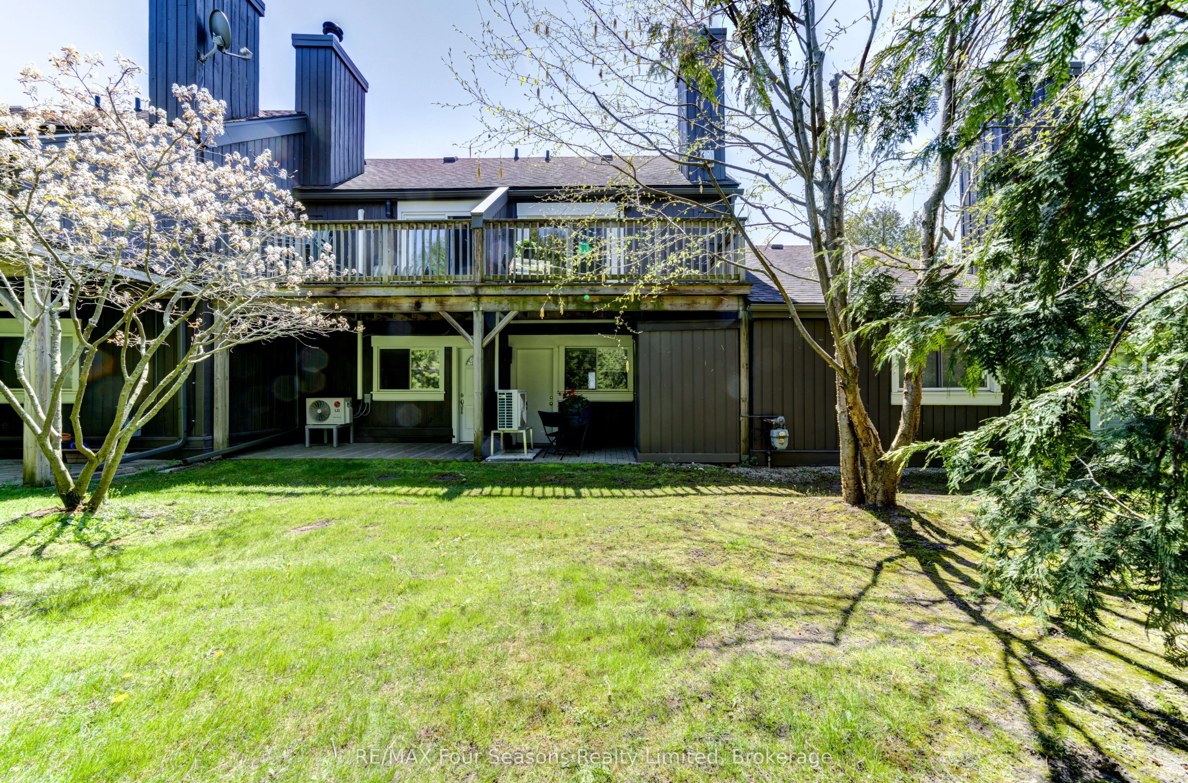 17 Harbour Street, #226