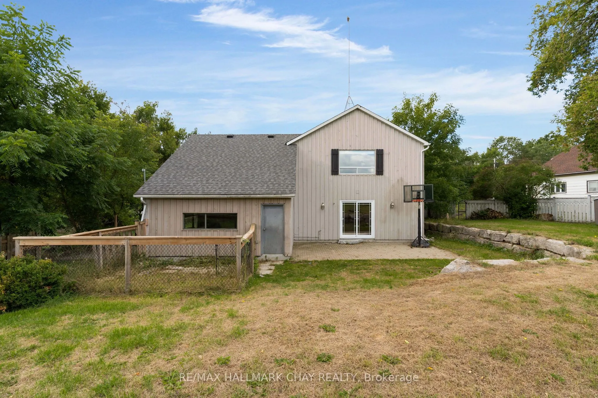 3127 Penetanguishene Road