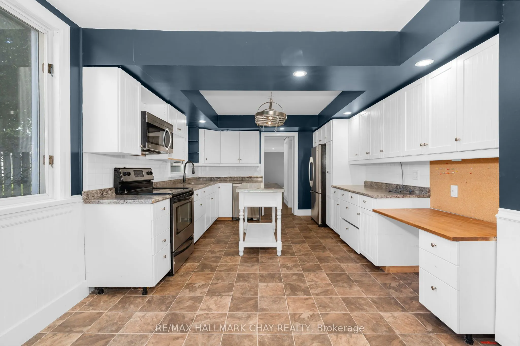 3127 Penetanguishene Road