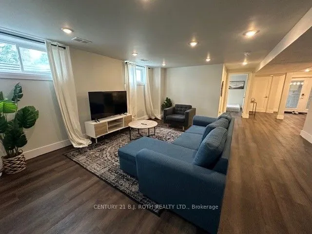 184 Cundles Road W, #Lower
