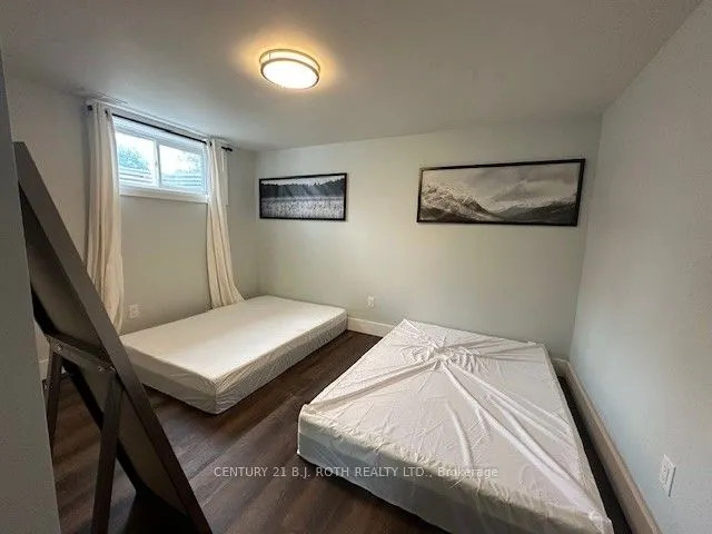 184 Cundles Road W, #Lower