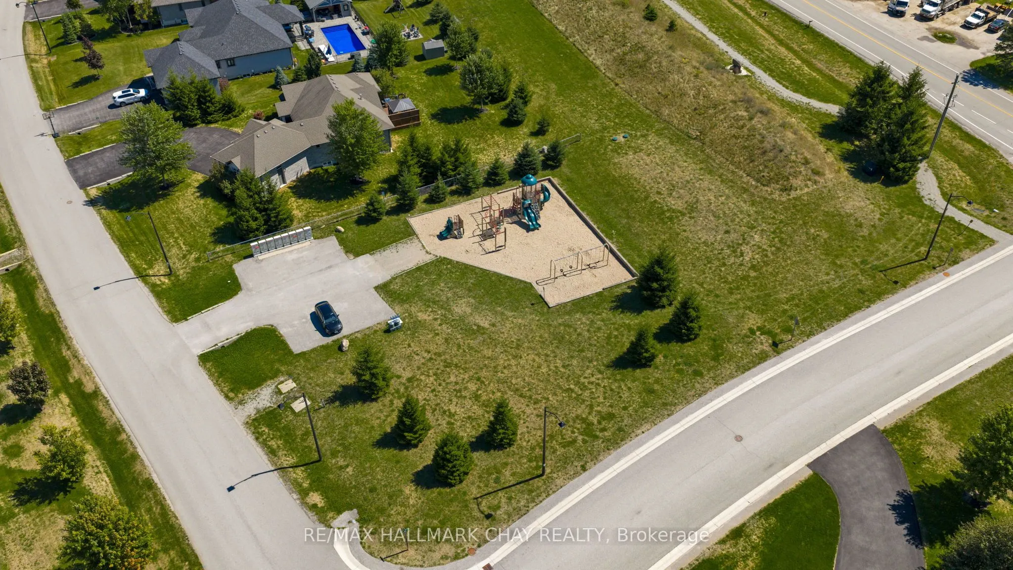 10 Roy Hickling Drive