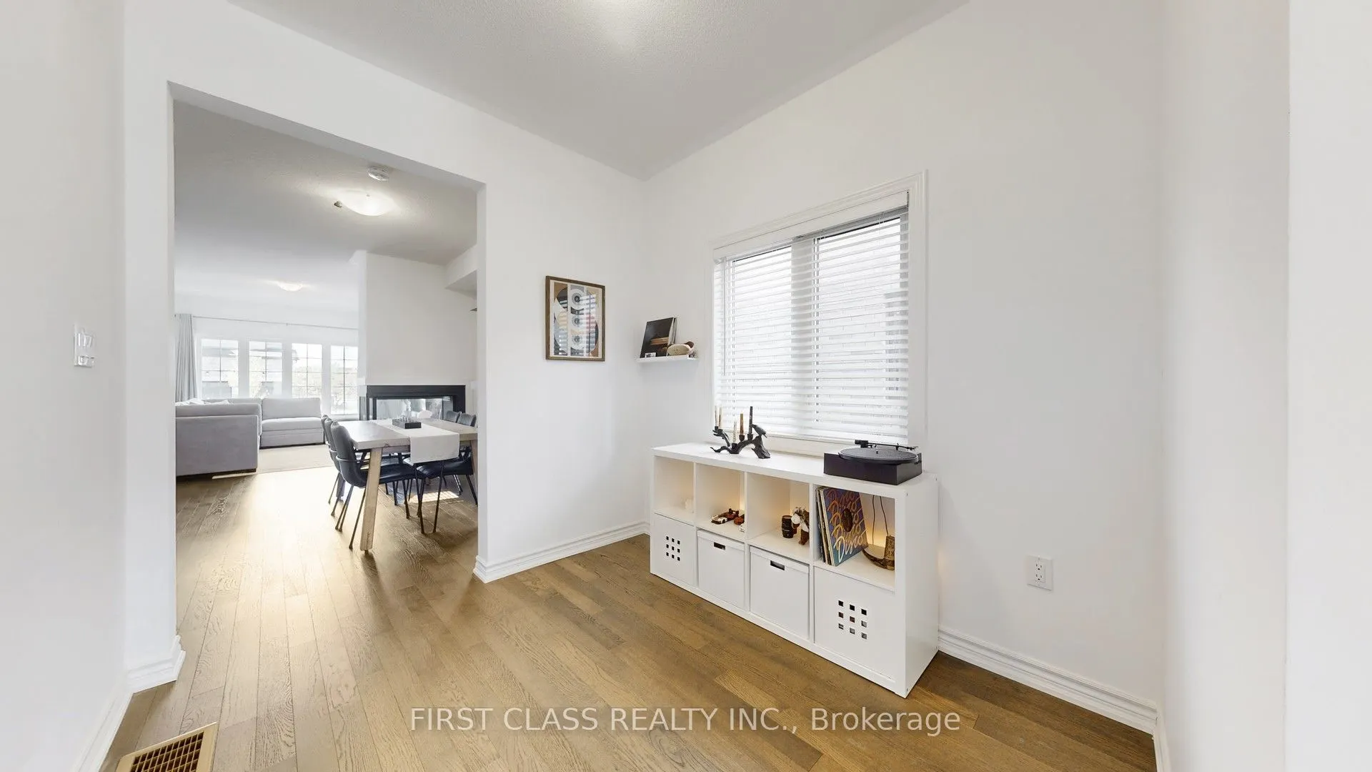 5 Harvest Crescent