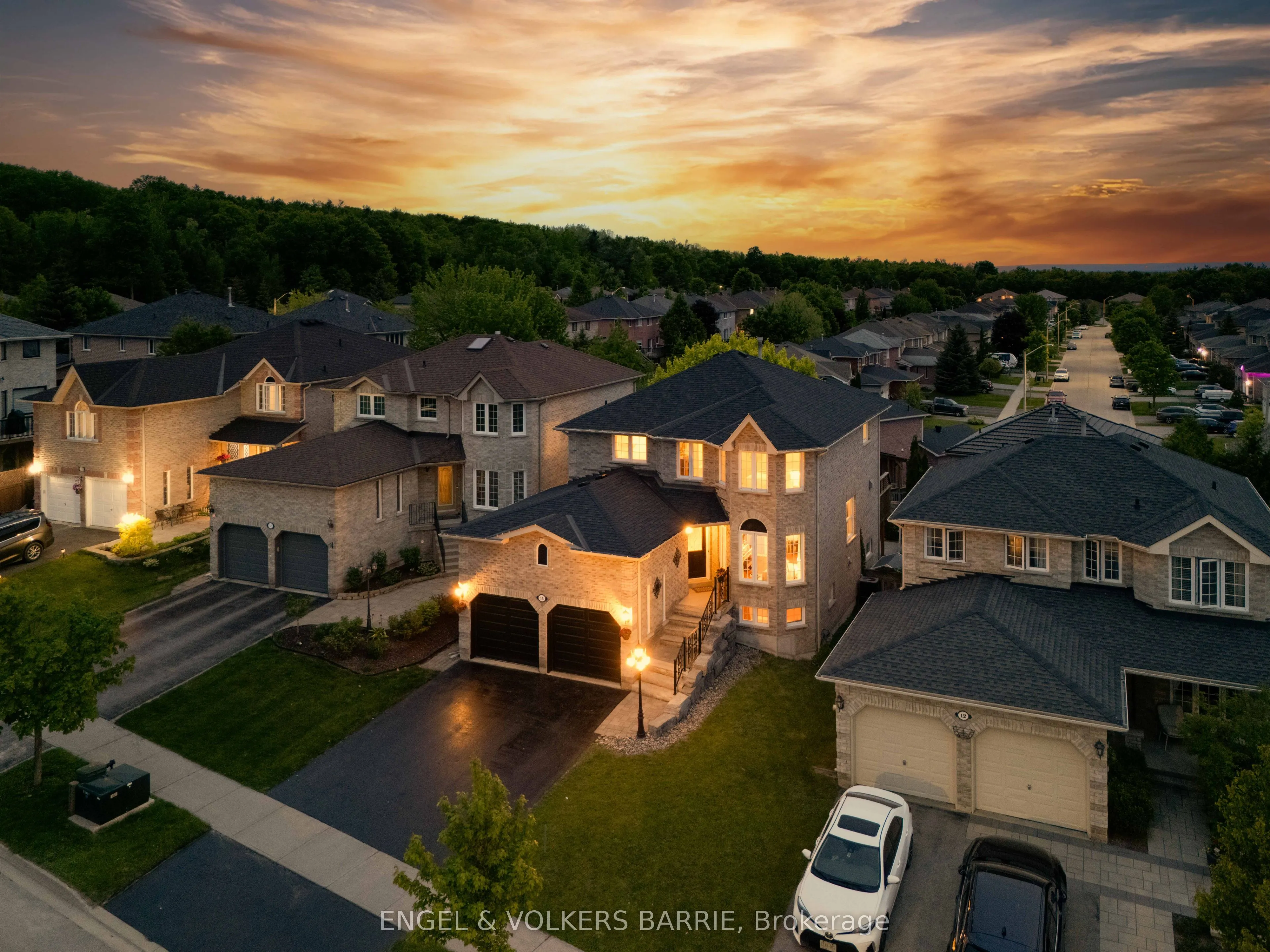 14 Muir Drive