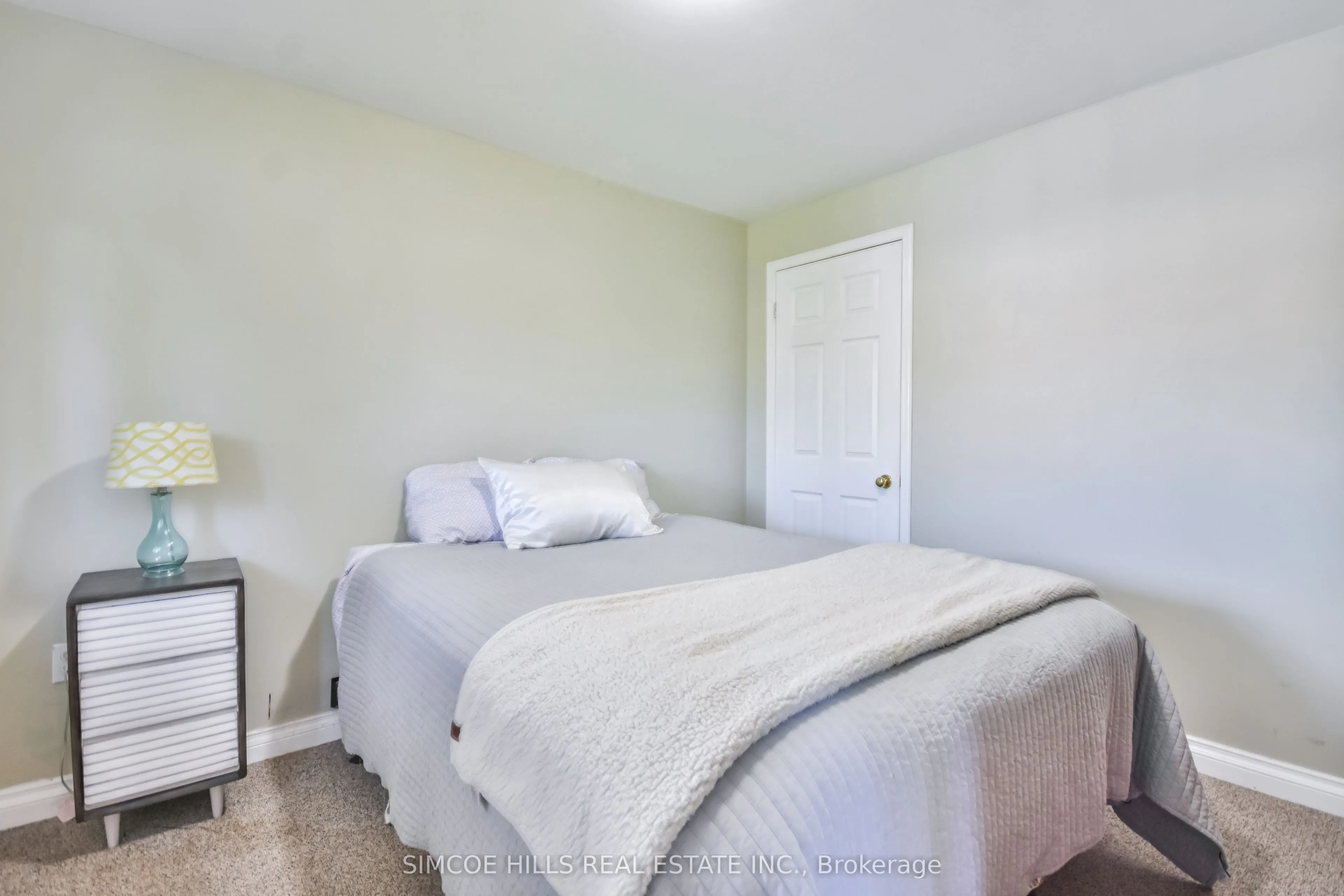 73 Vanessa Drive
