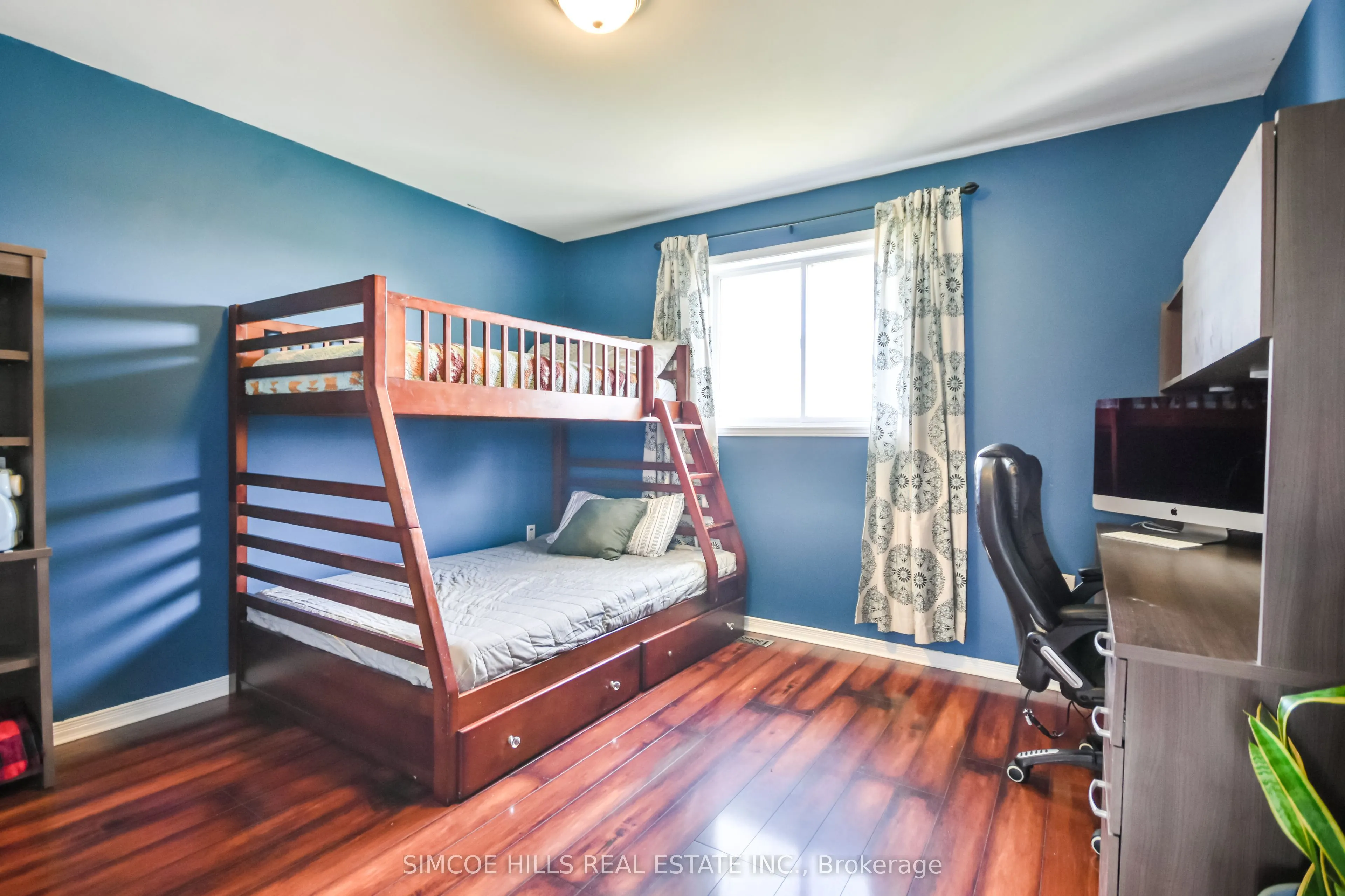 73 Vanessa Drive