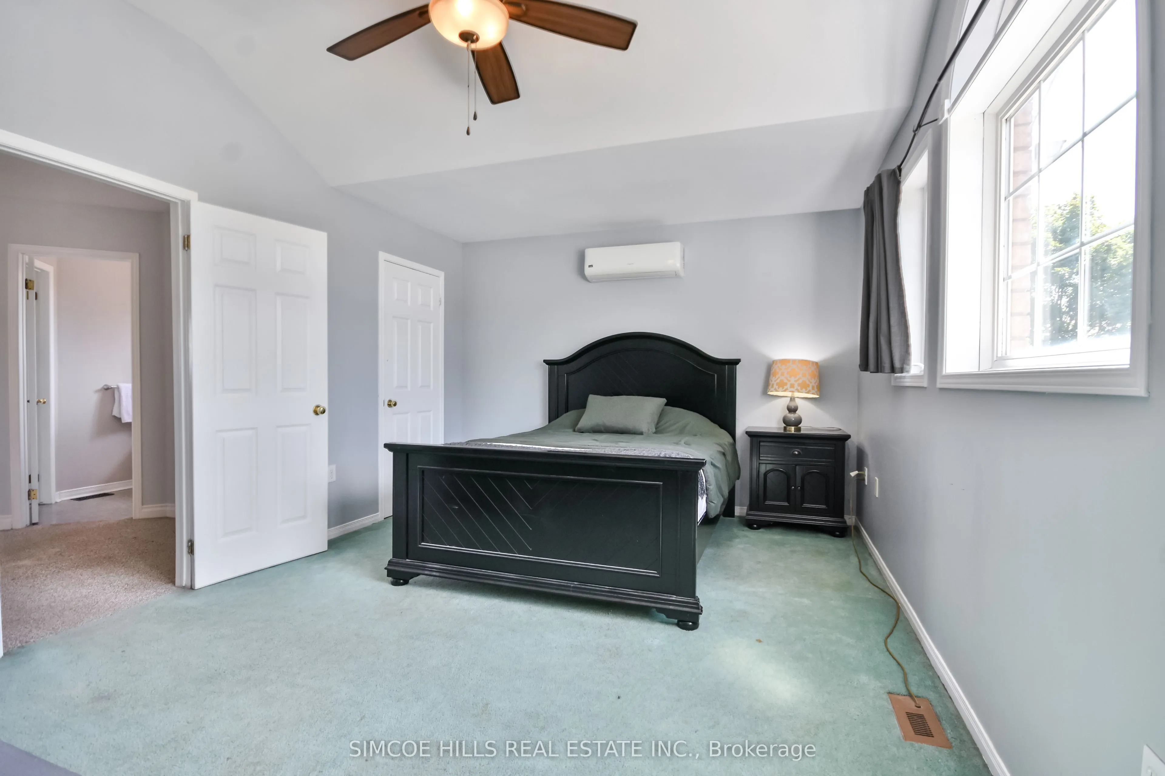73 Vanessa Drive