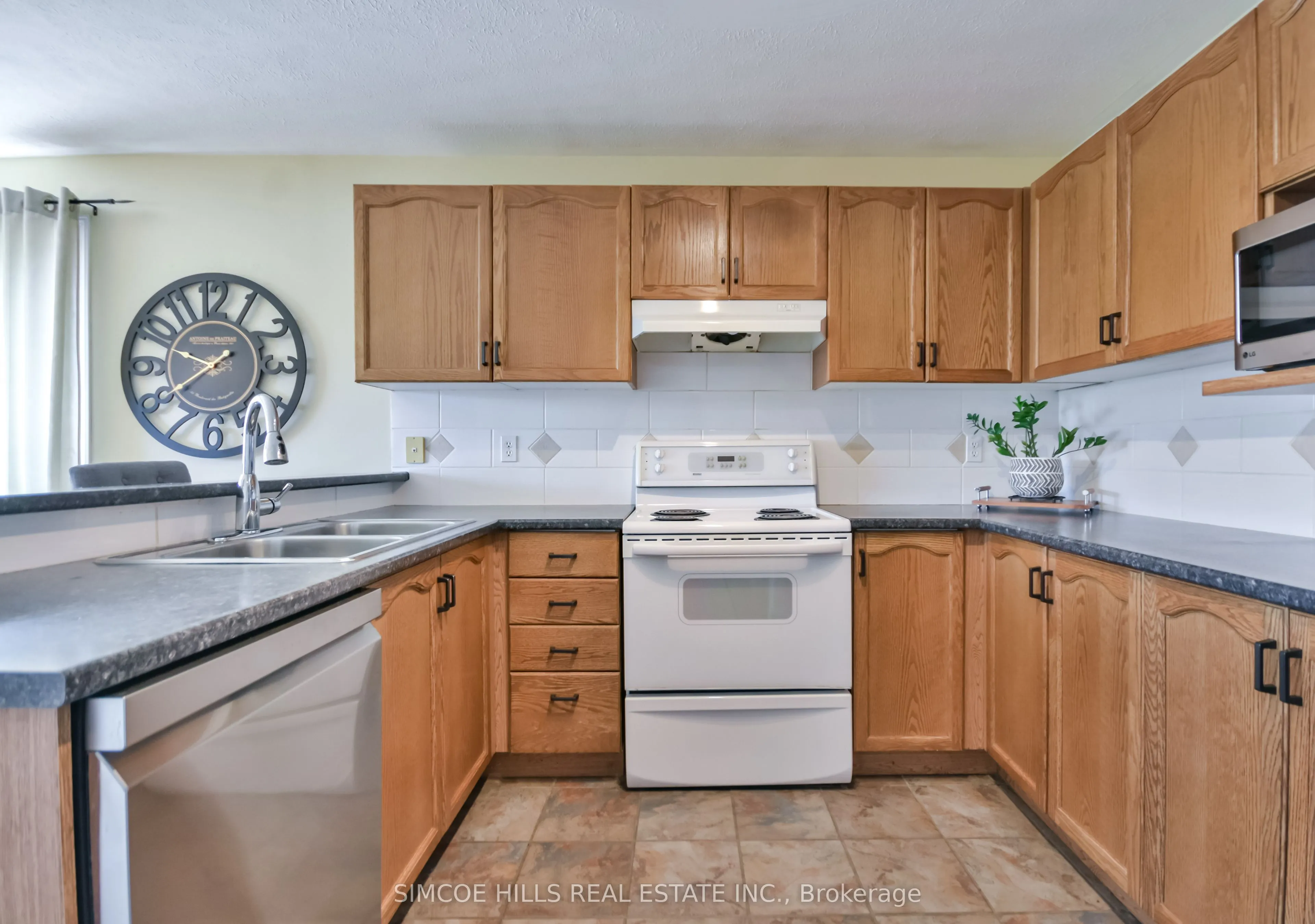 73 Vanessa Drive