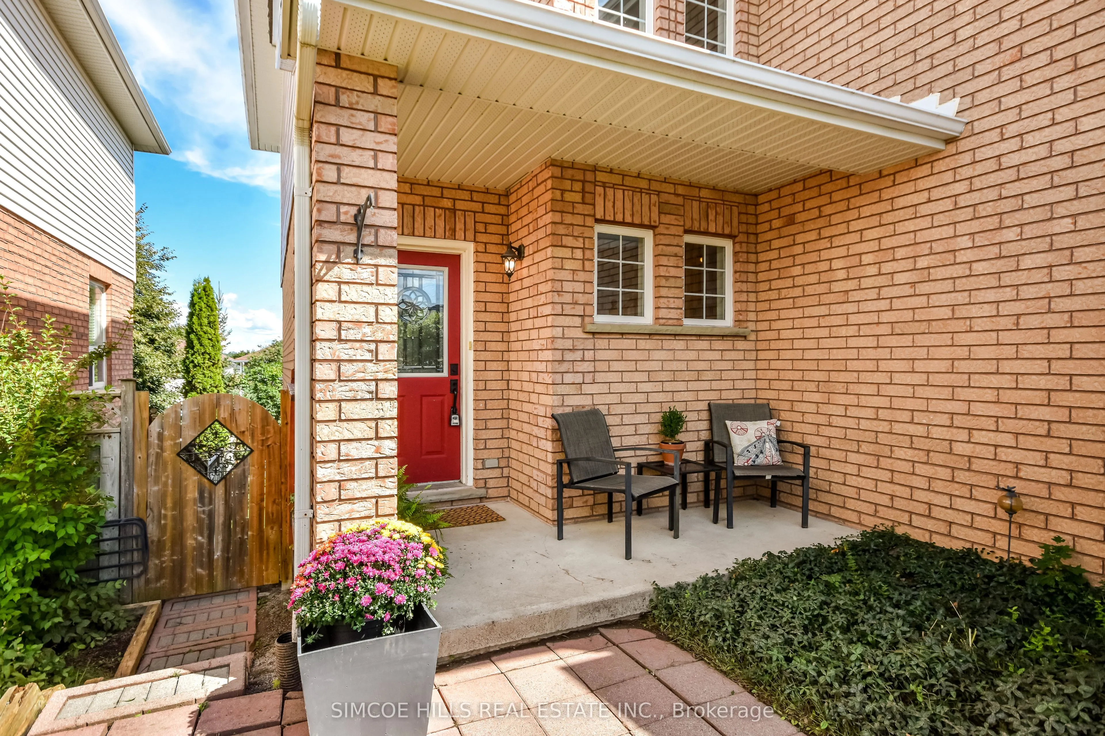 73 Vanessa Drive