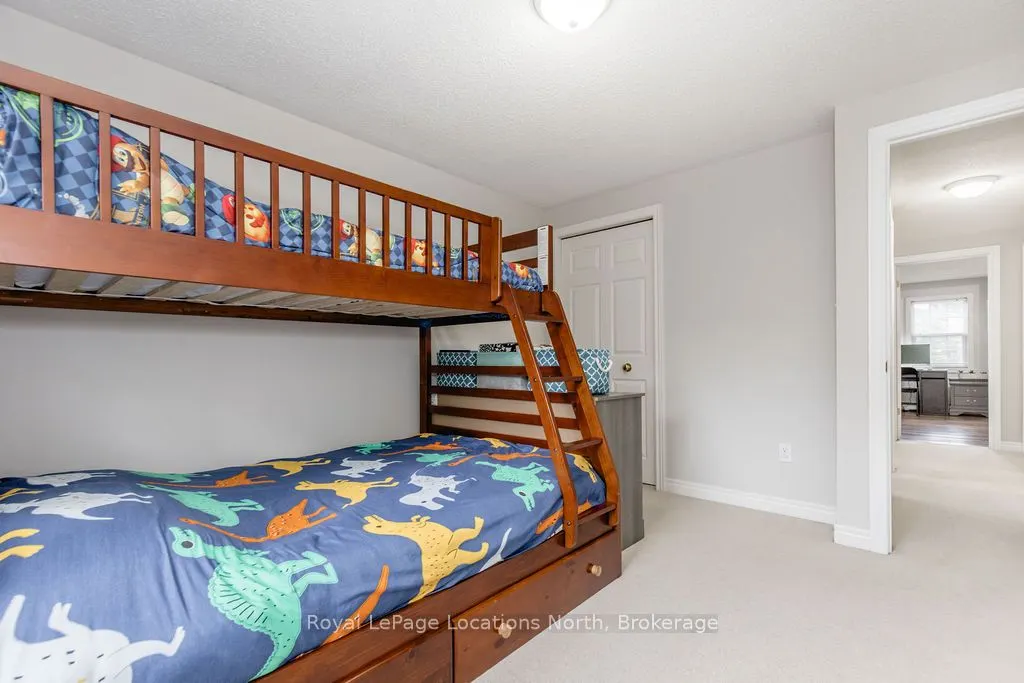 64 Marina Crescent
