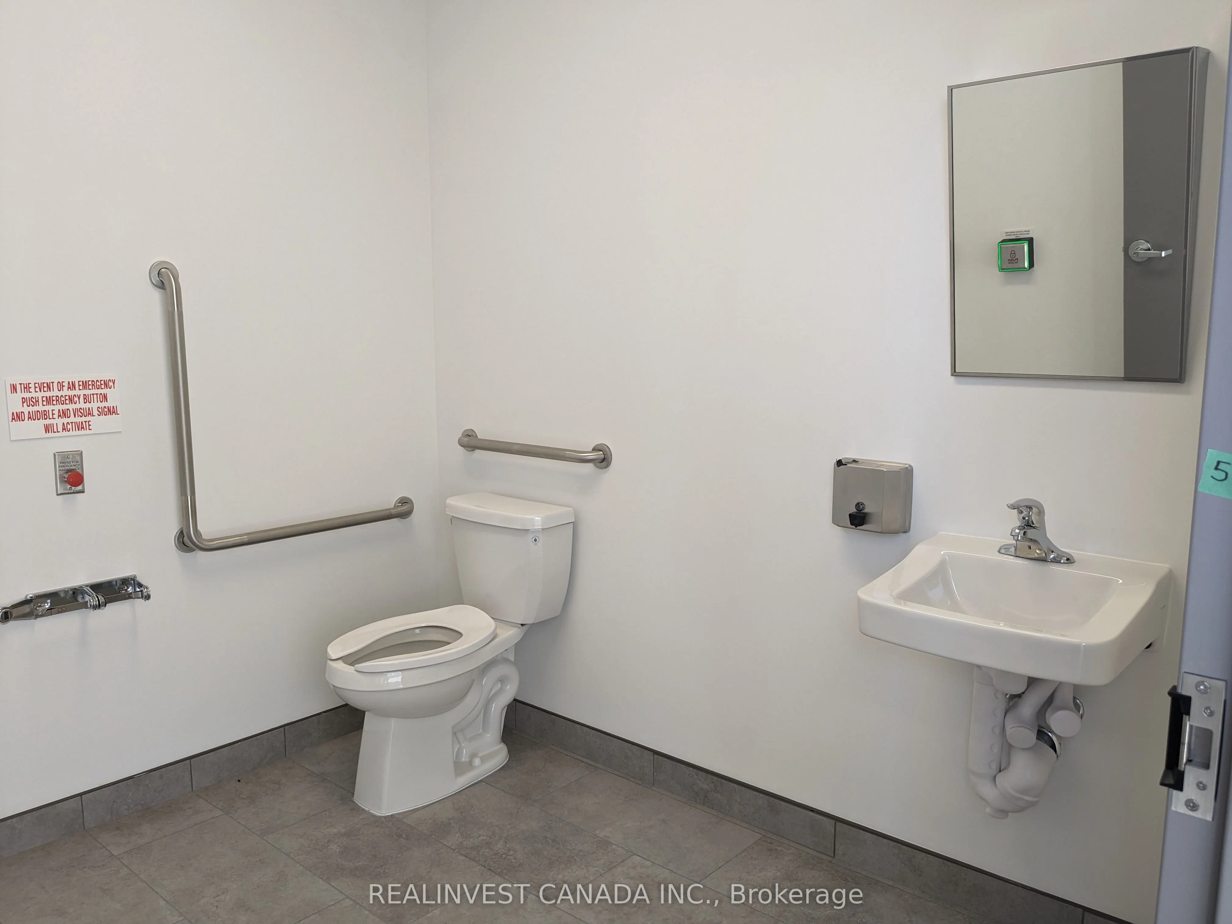 251 King Street, #1