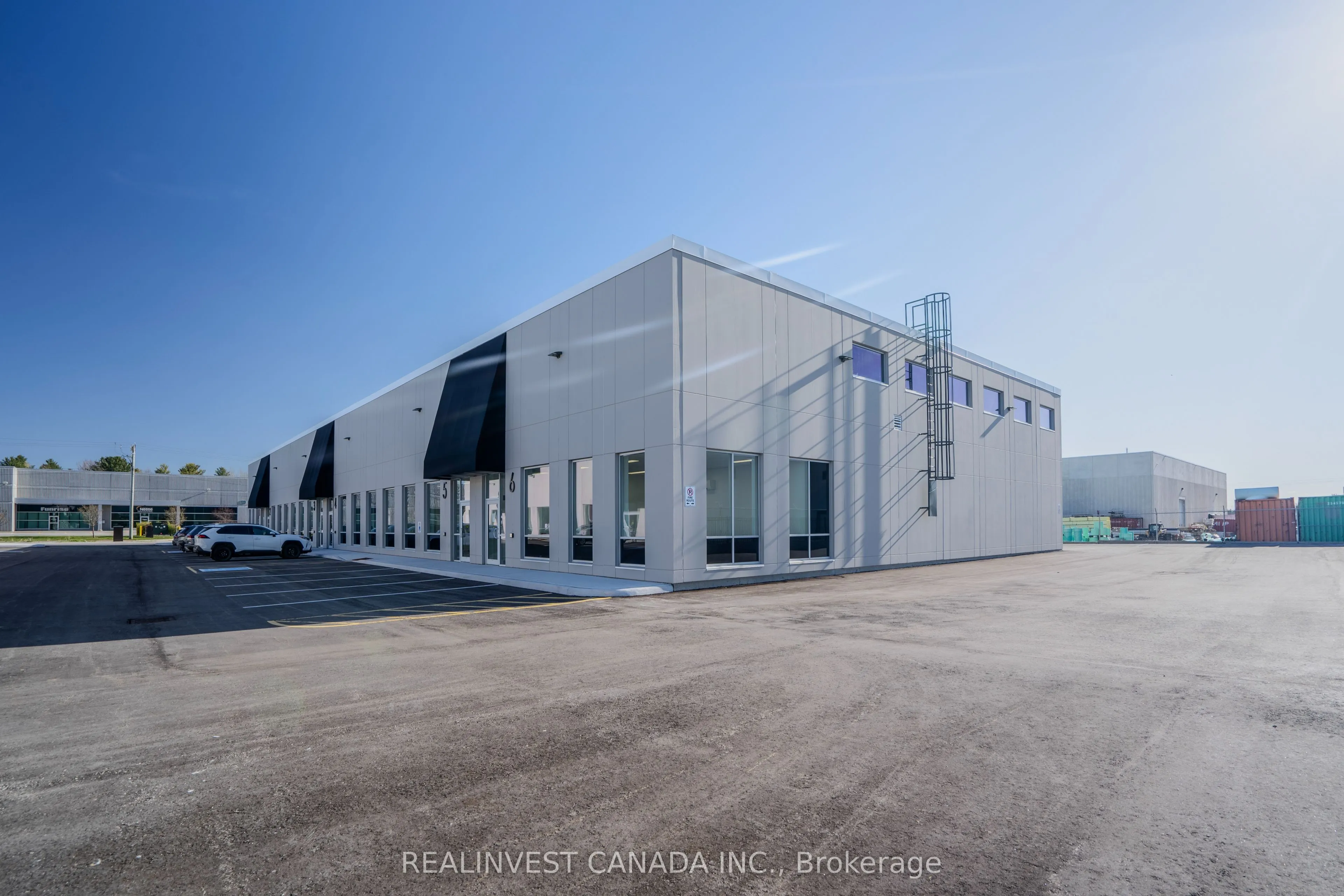 251 King Street, #1