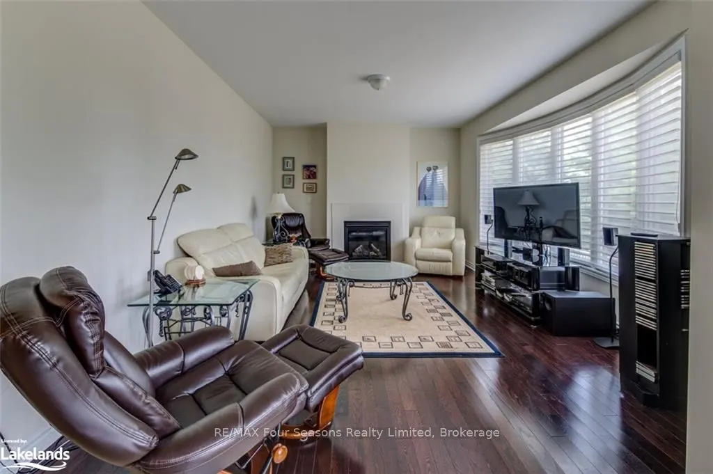 45 Mclean Avenue