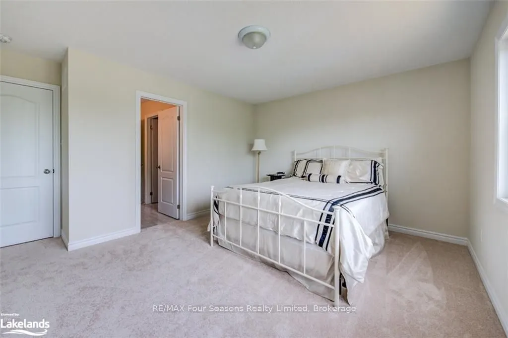 45 Mclean Avenue