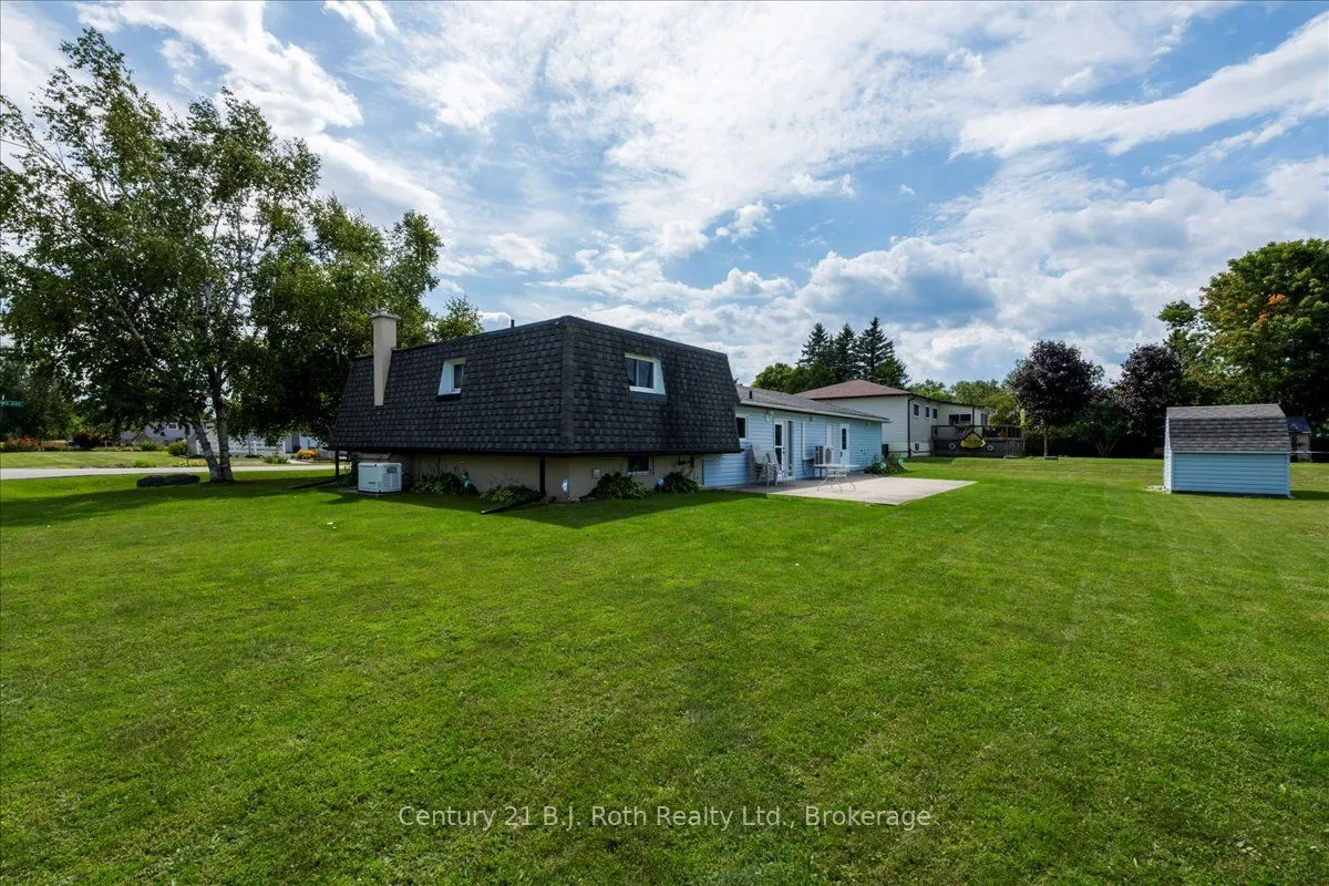 14 Meadows Lane