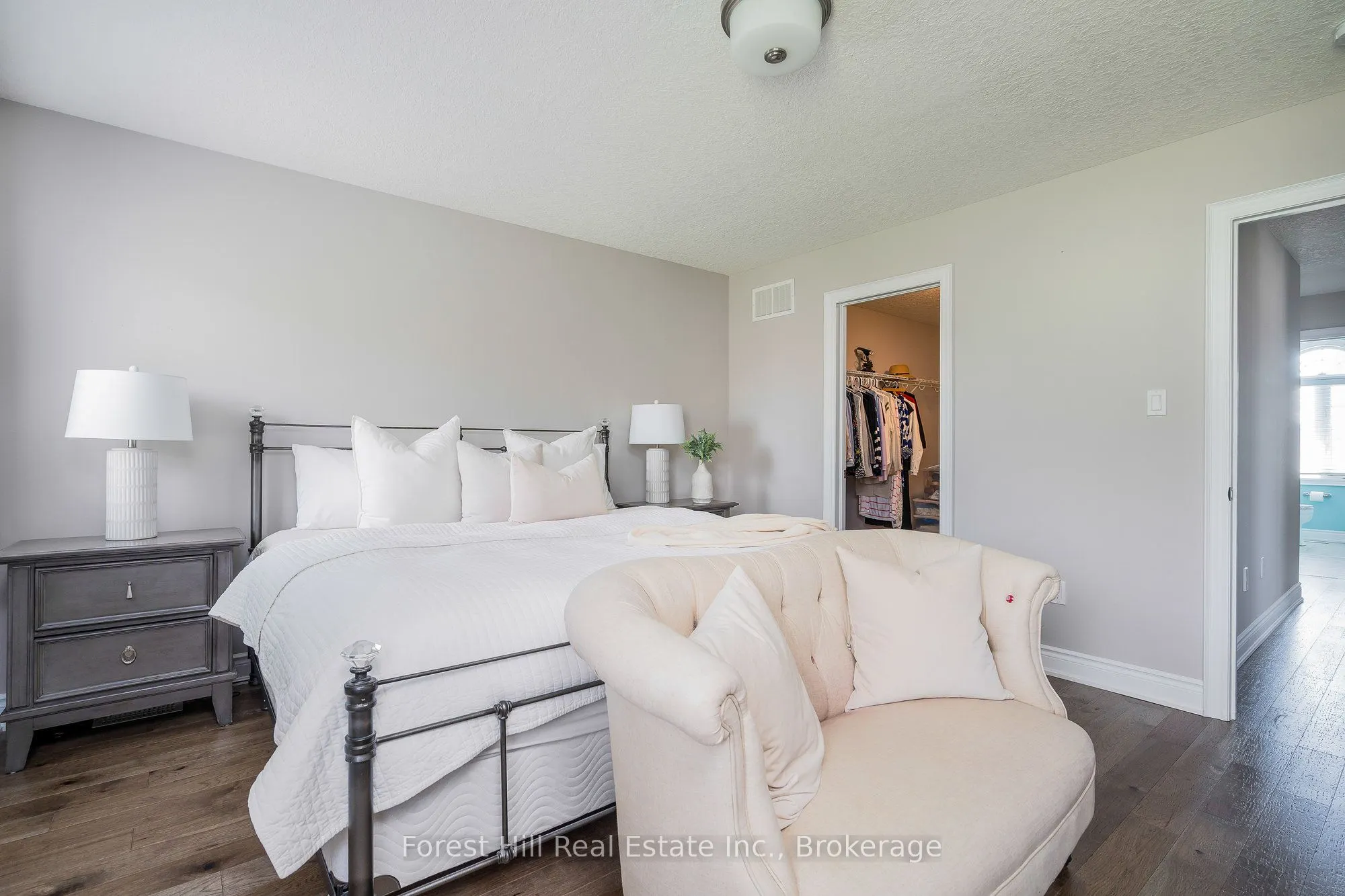 21 Marta Crescent