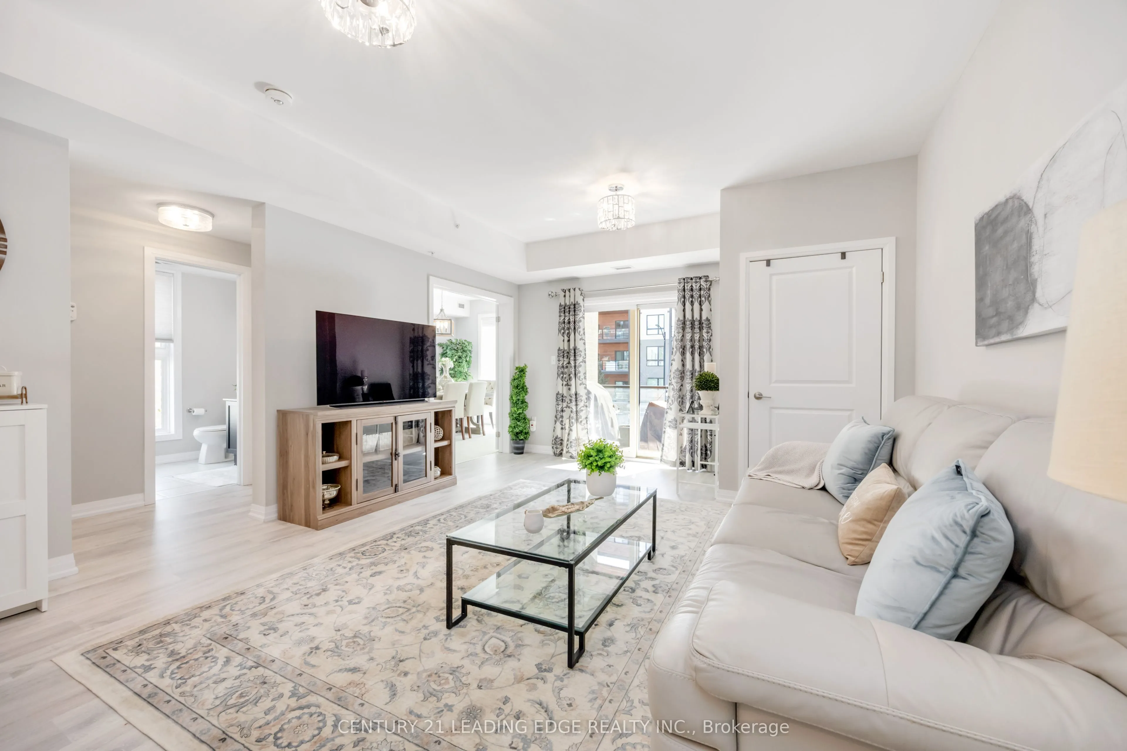 300 ESSA RD, #209