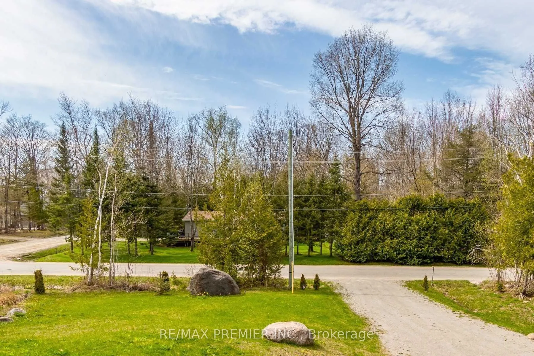 2288 Champlain Road
