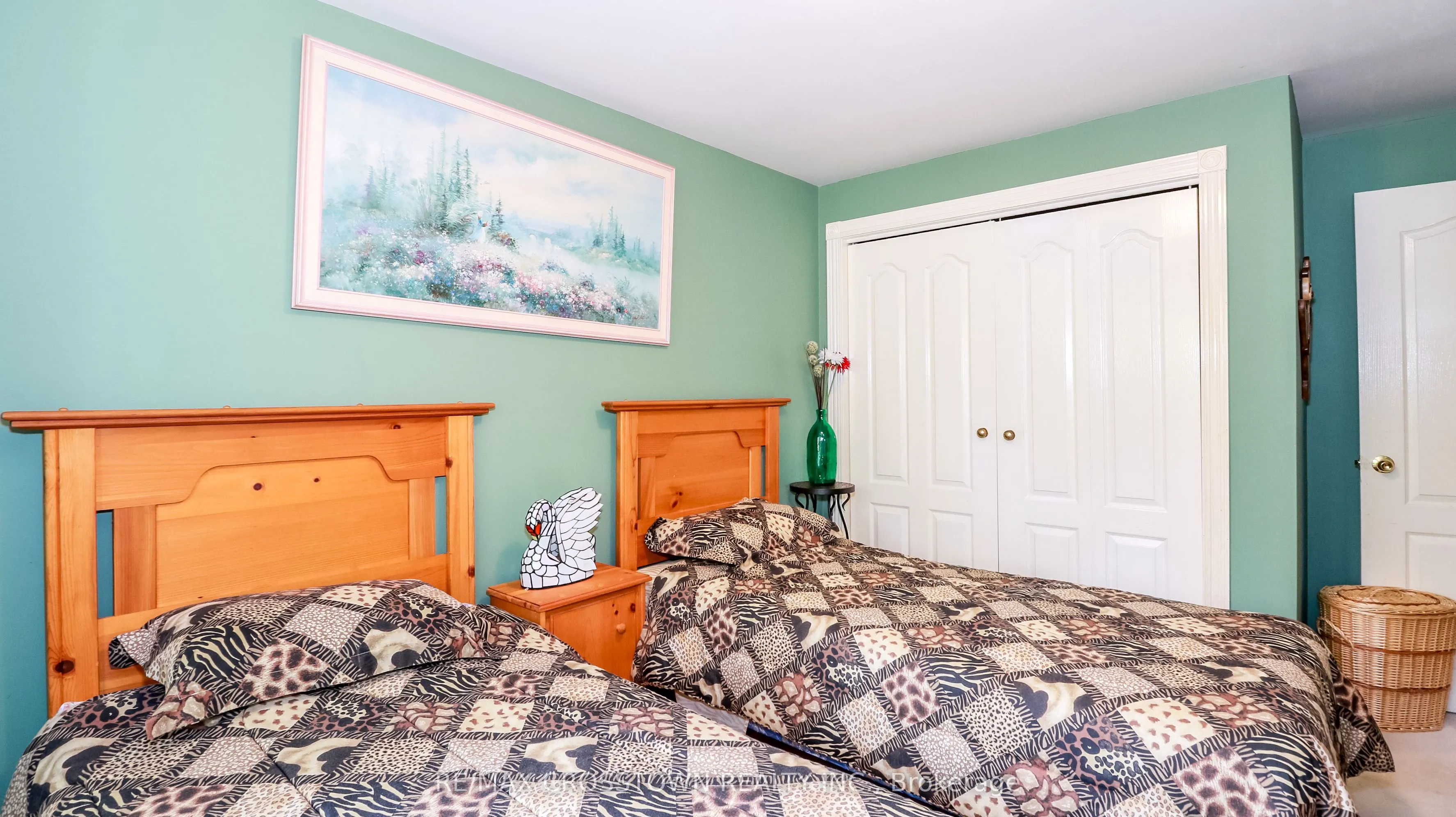 155 Parkside Drive