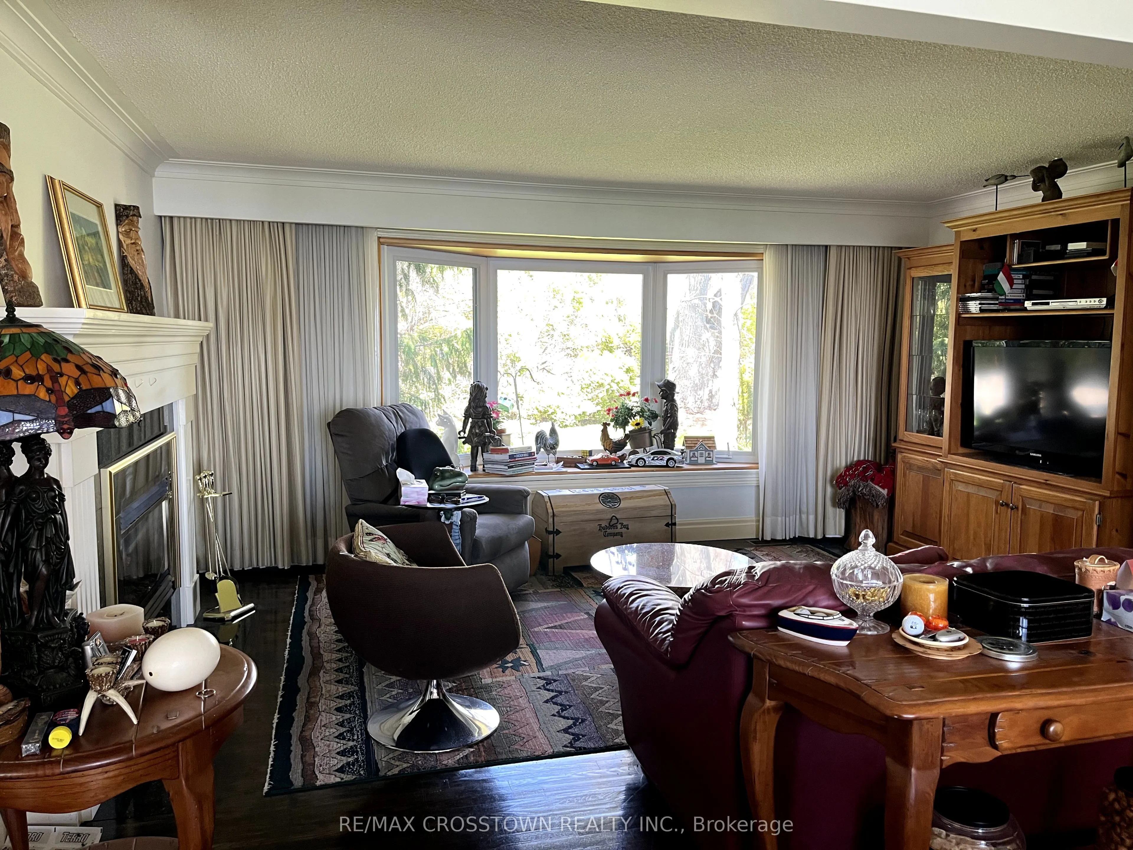155 Parkside Drive