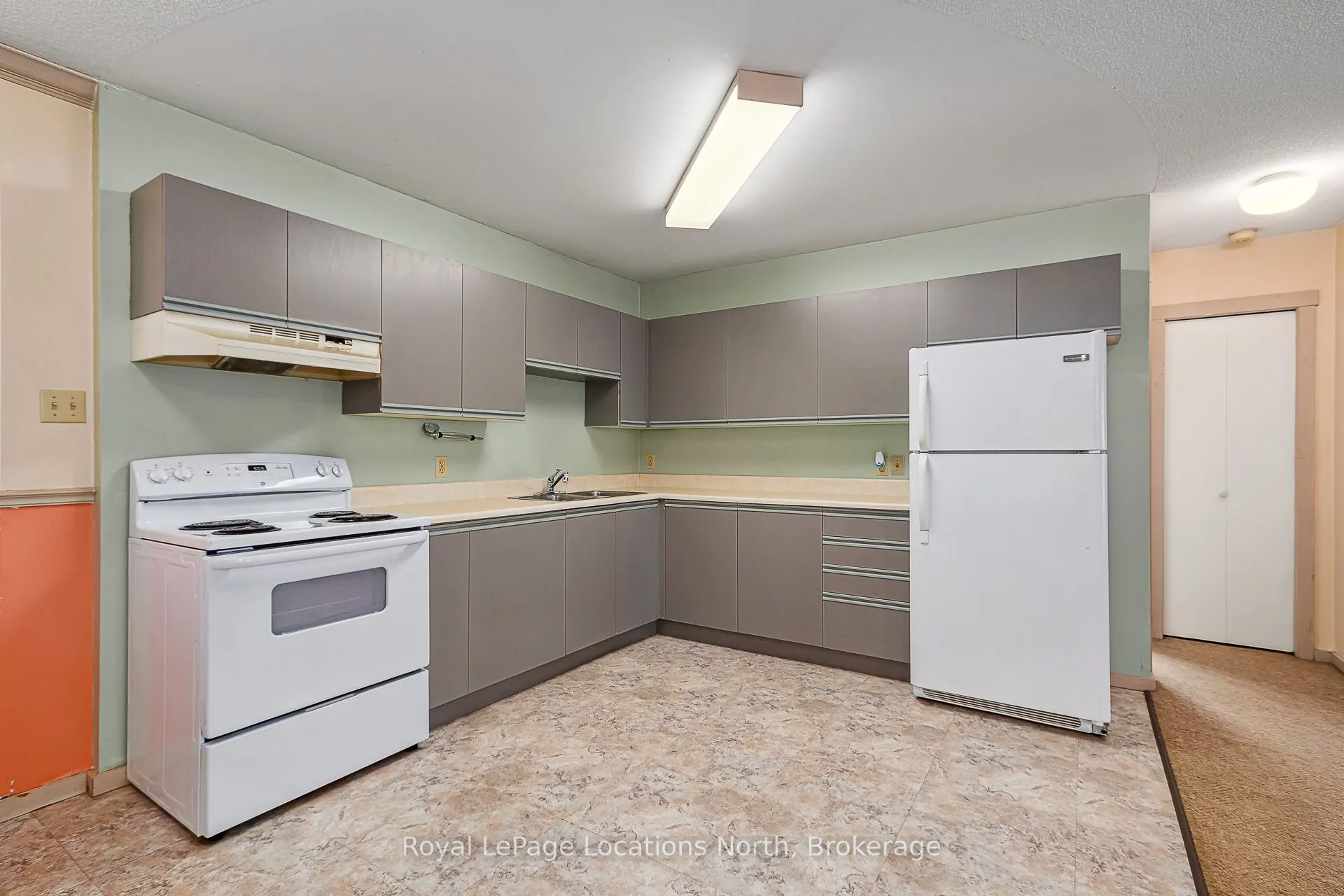 891 River Road W, #1