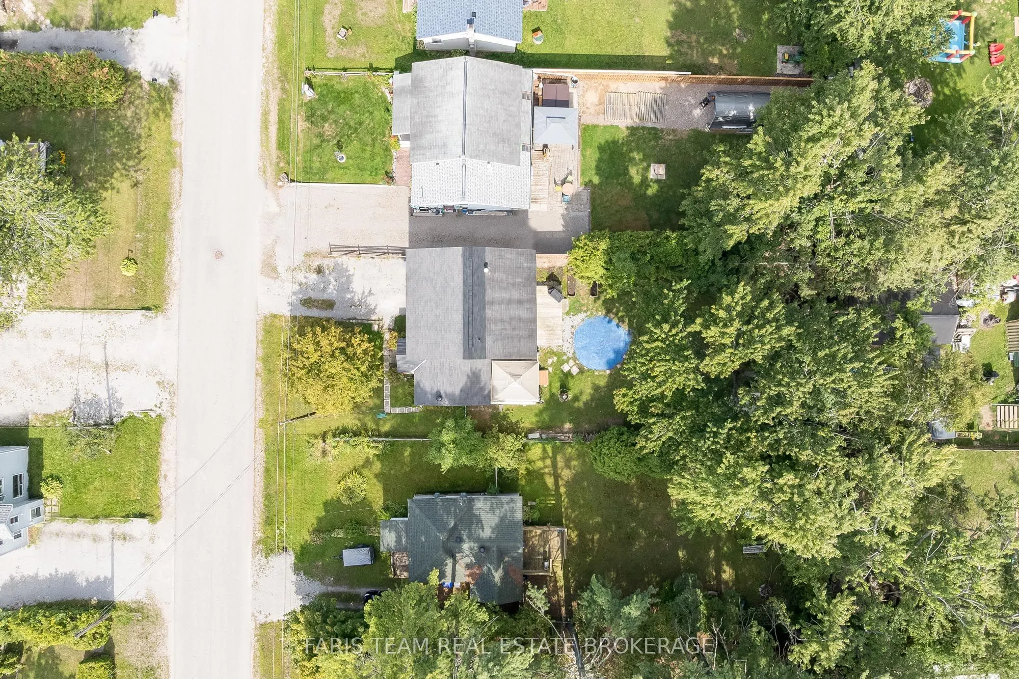 3425 Coronation Avenue