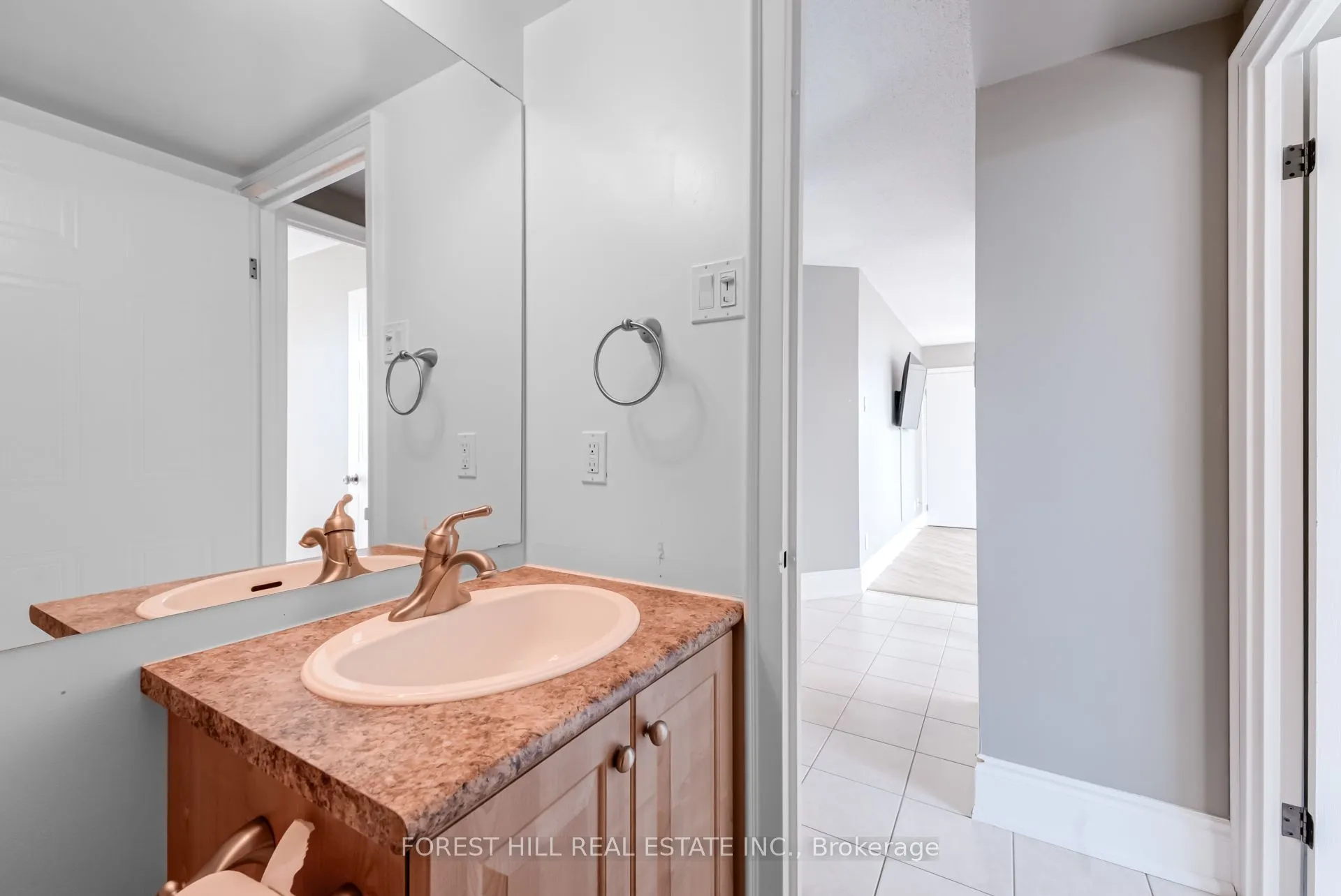 75 Ellen Street, #410