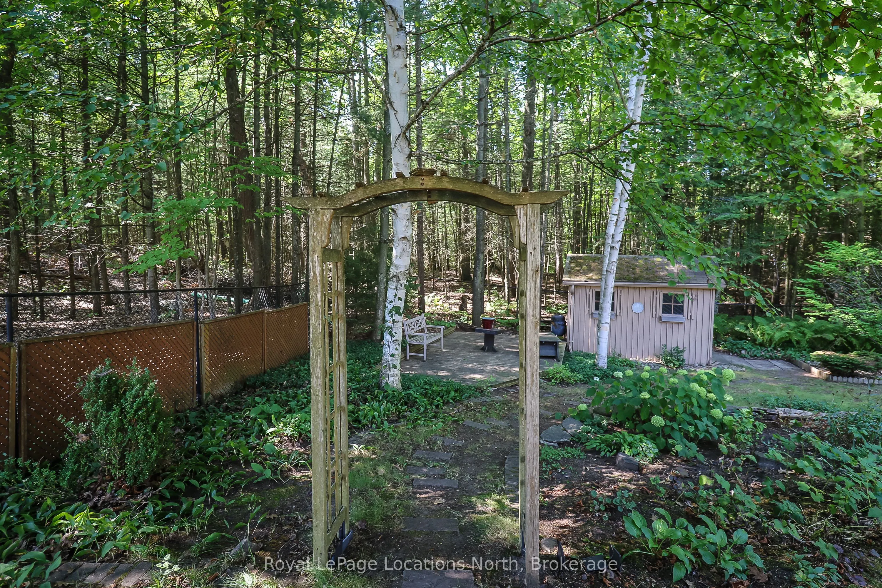 160 Fernbrook Drive