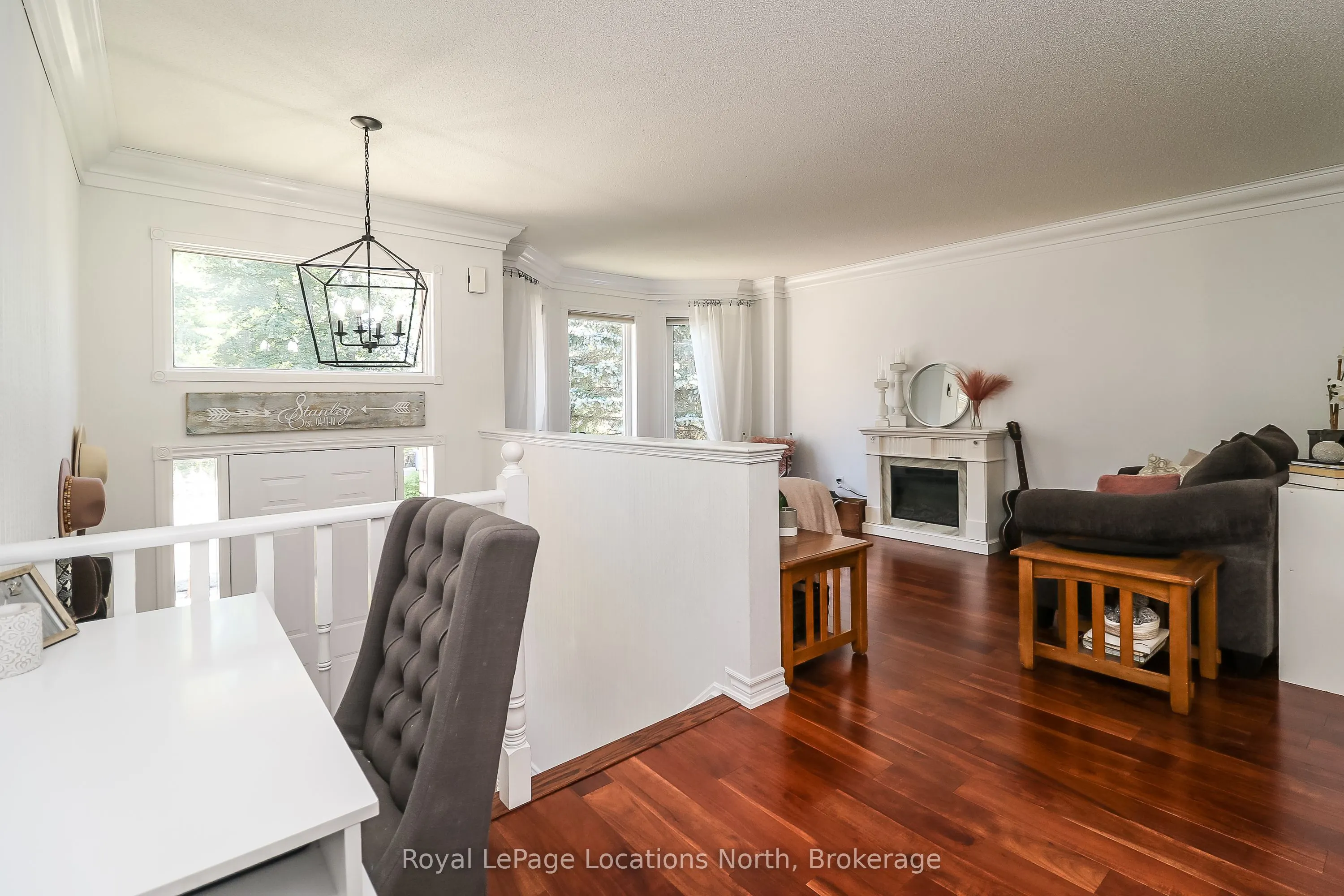 160 Fernbrook Drive