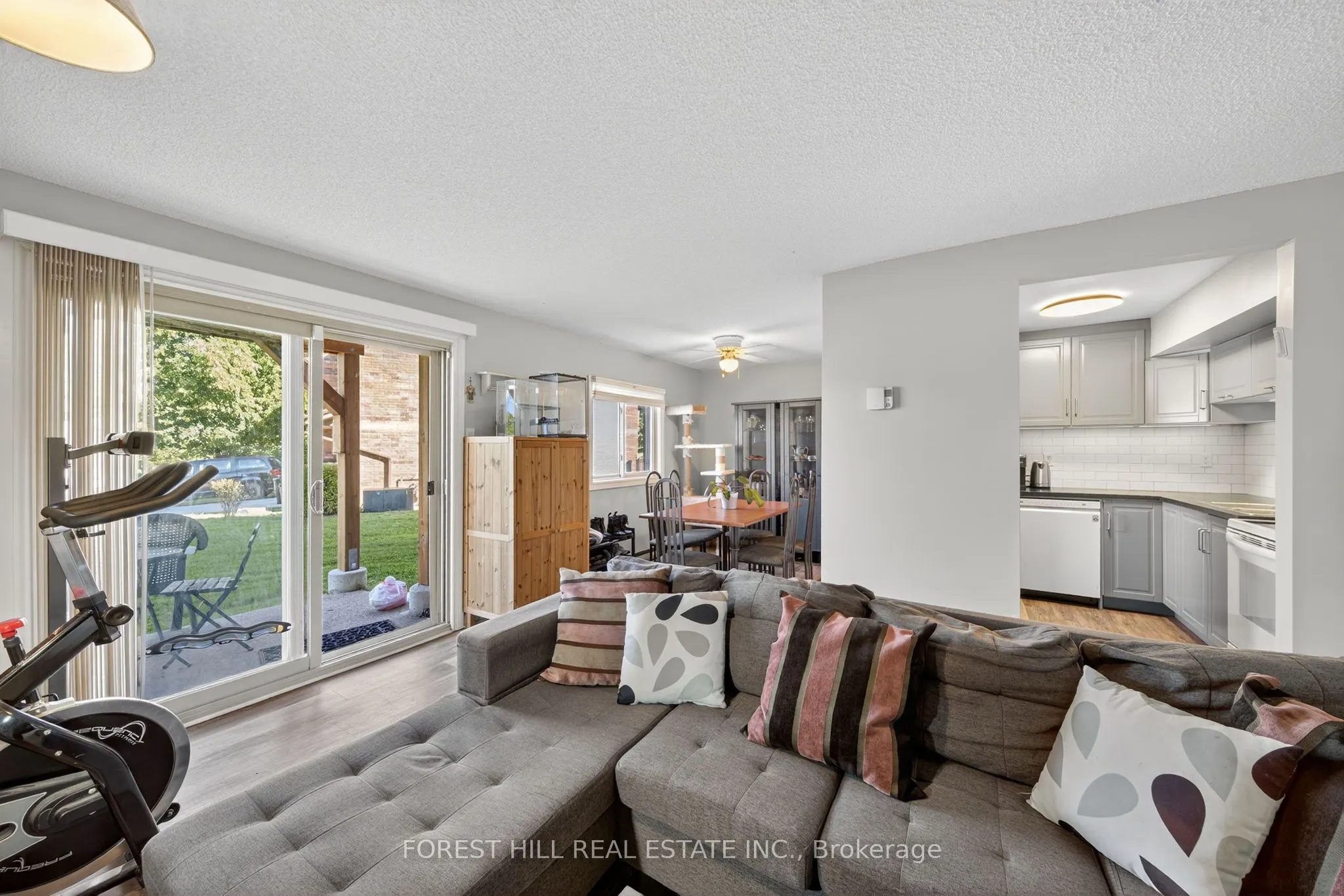 22 Meadow Lane, #4