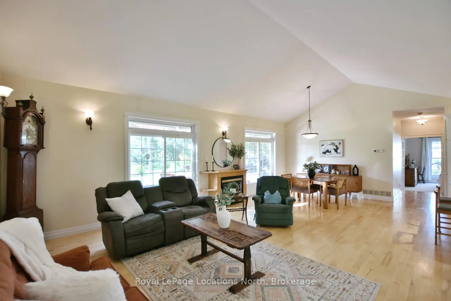 20 MOUNT VIEW Court