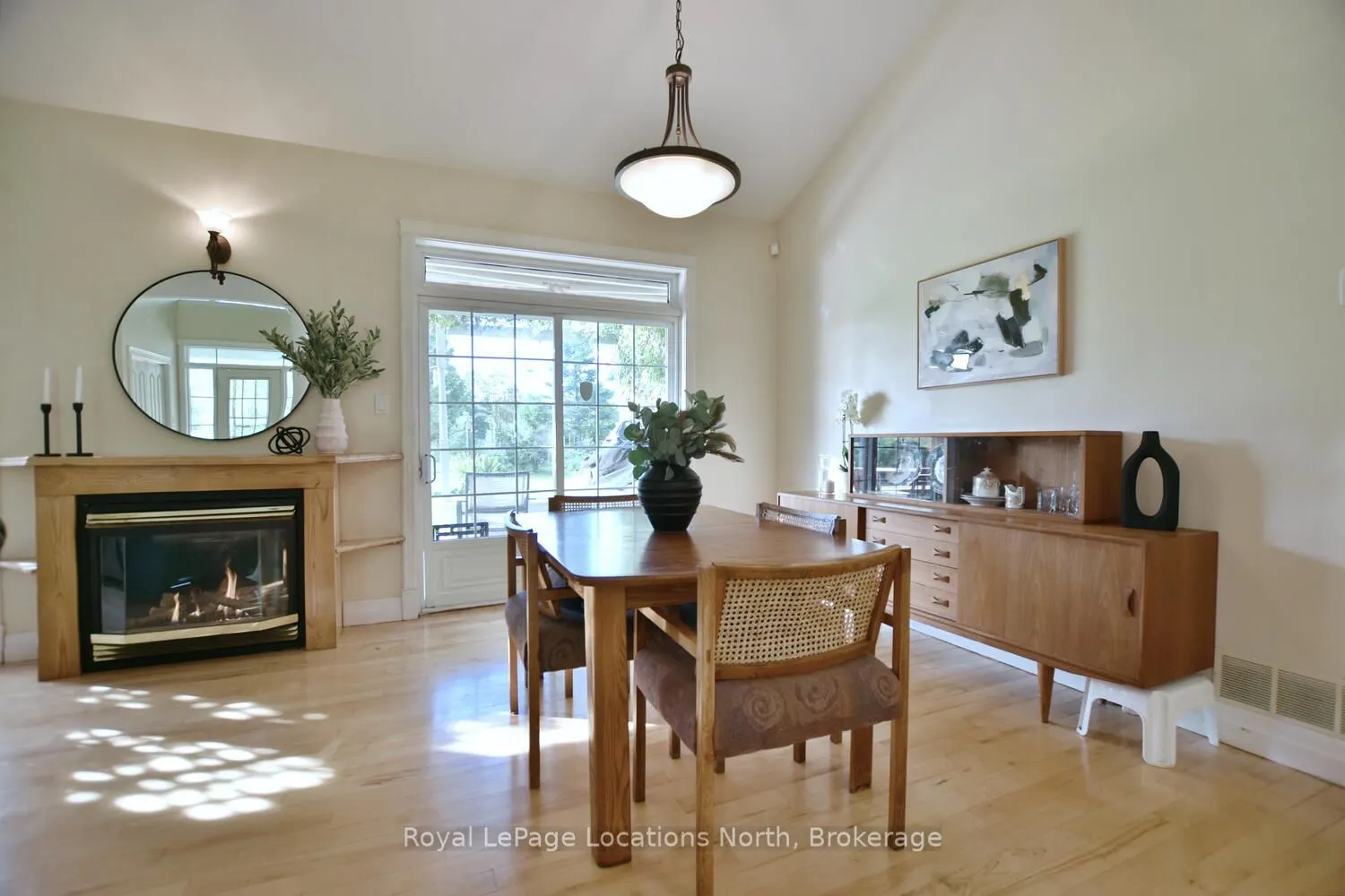 20 MOUNT VIEW Court