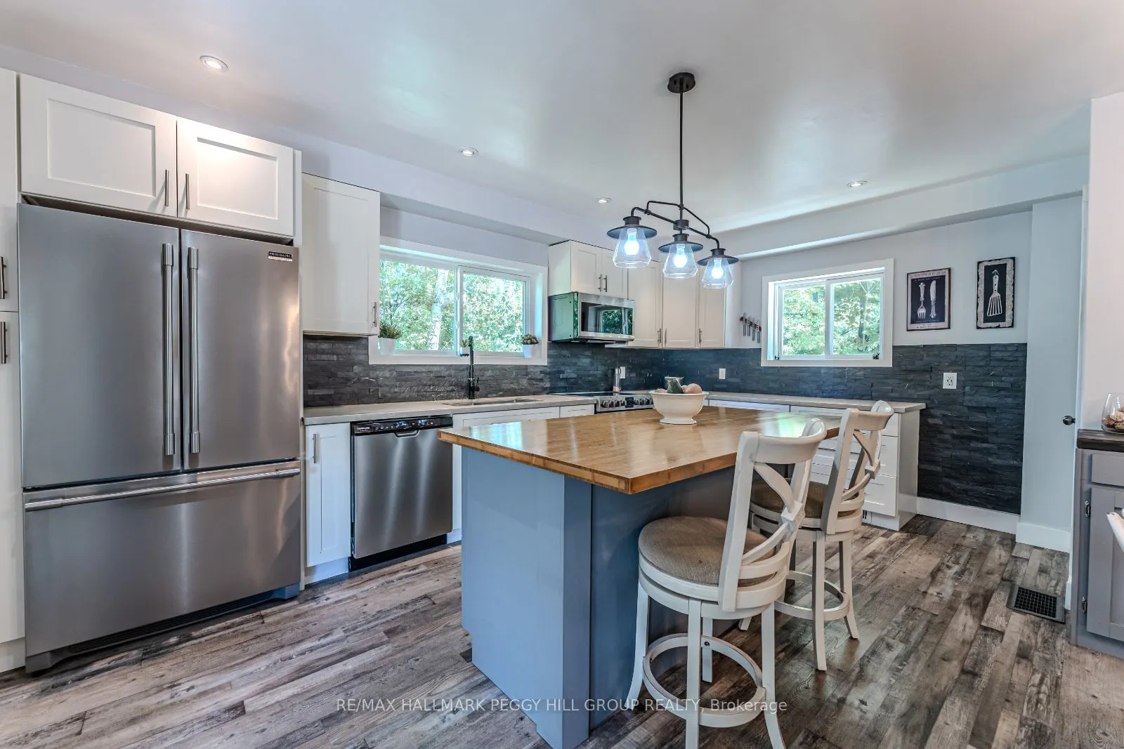 36 Meadows Avenue