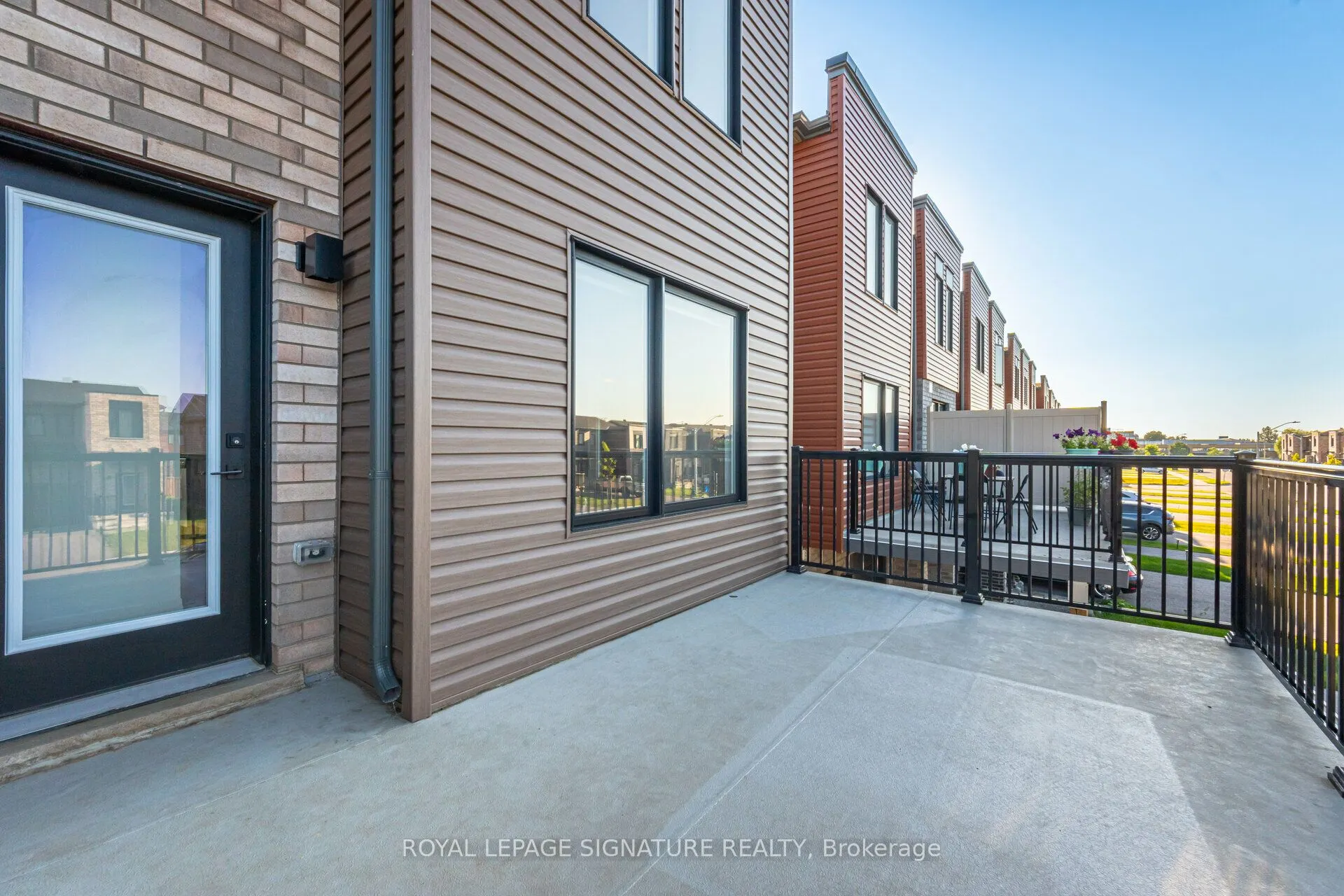 63 Fairlane Avenue
