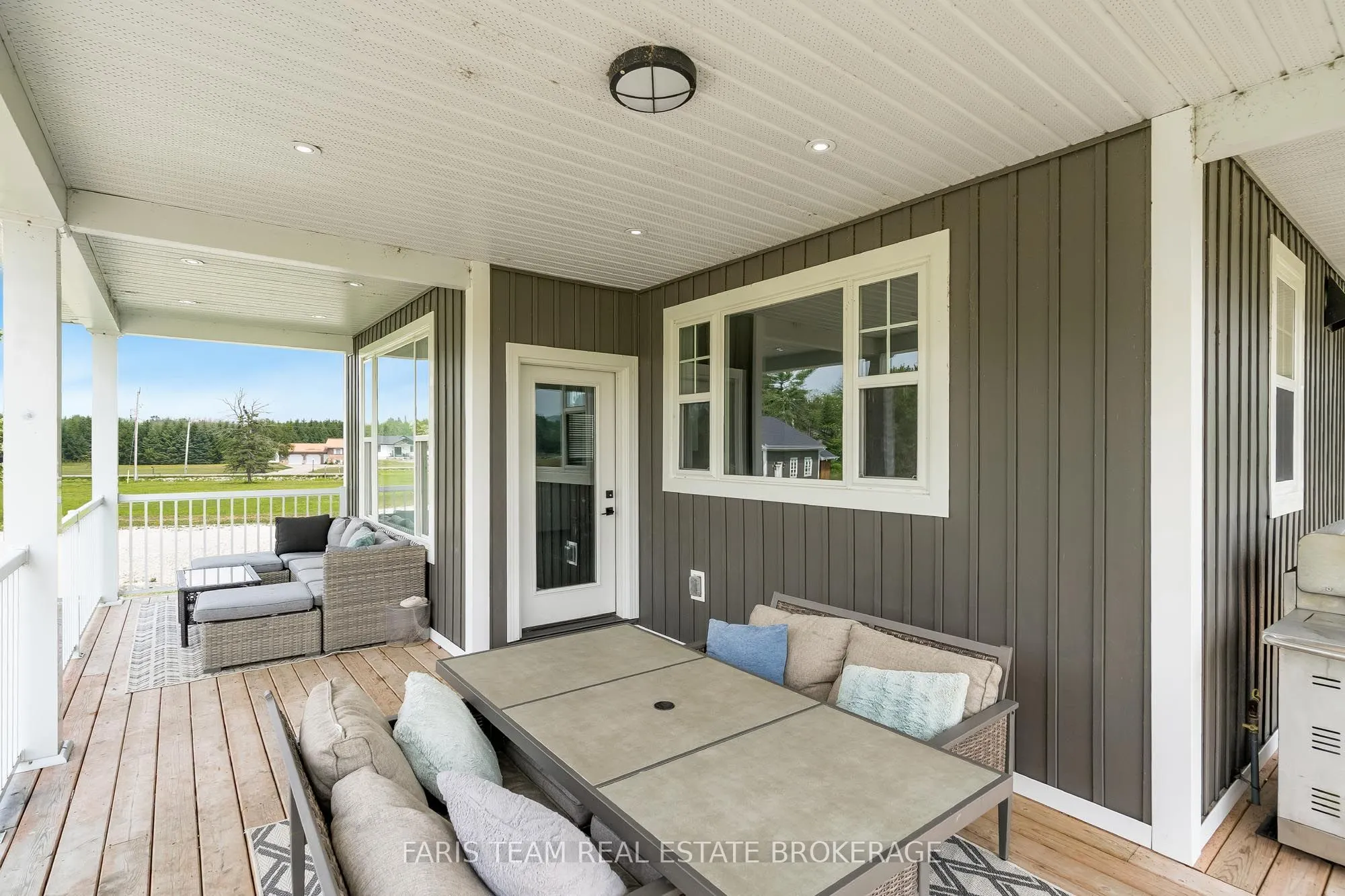 2448 Stockdale Road