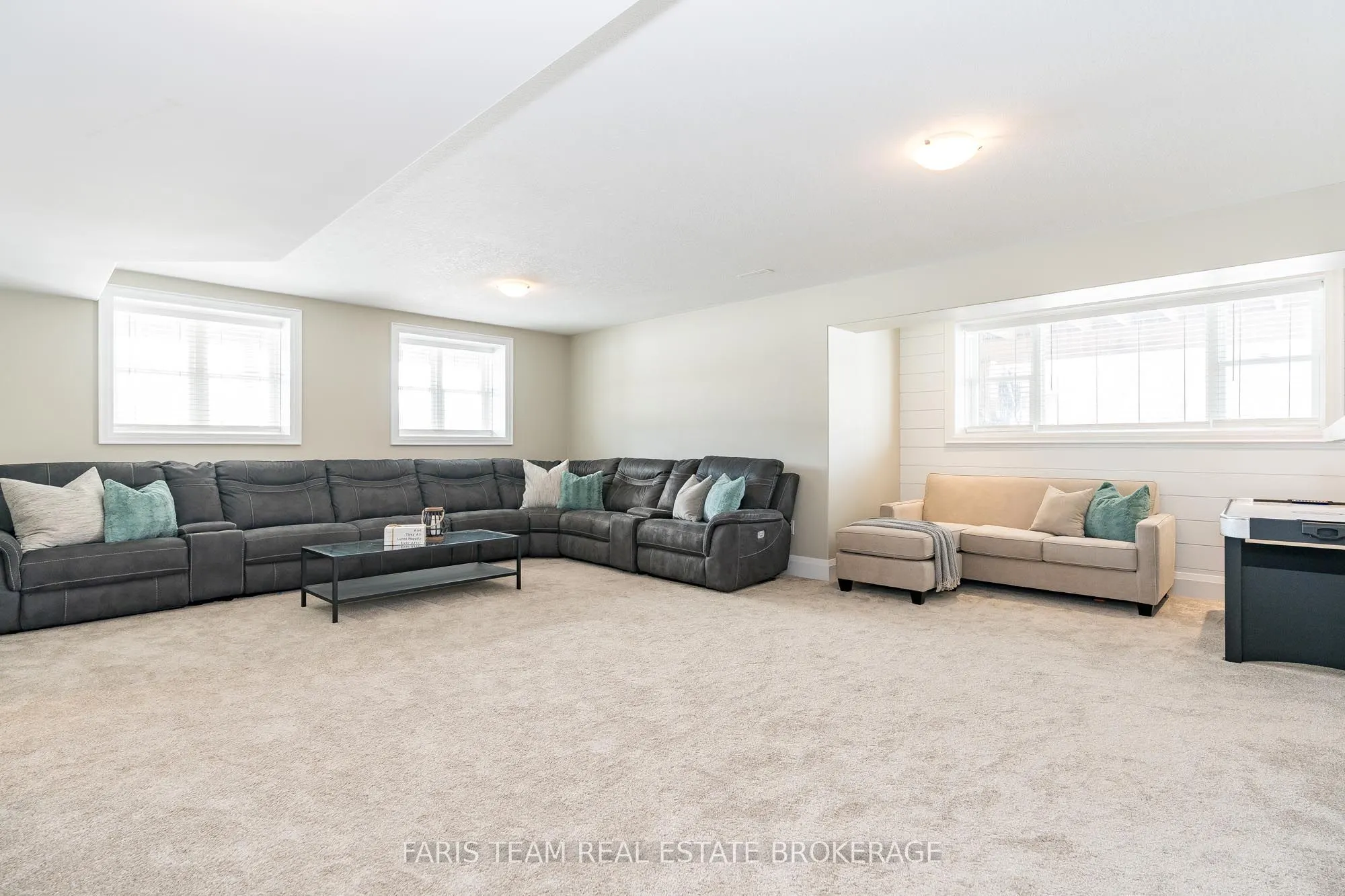 2448 Stockdale Road