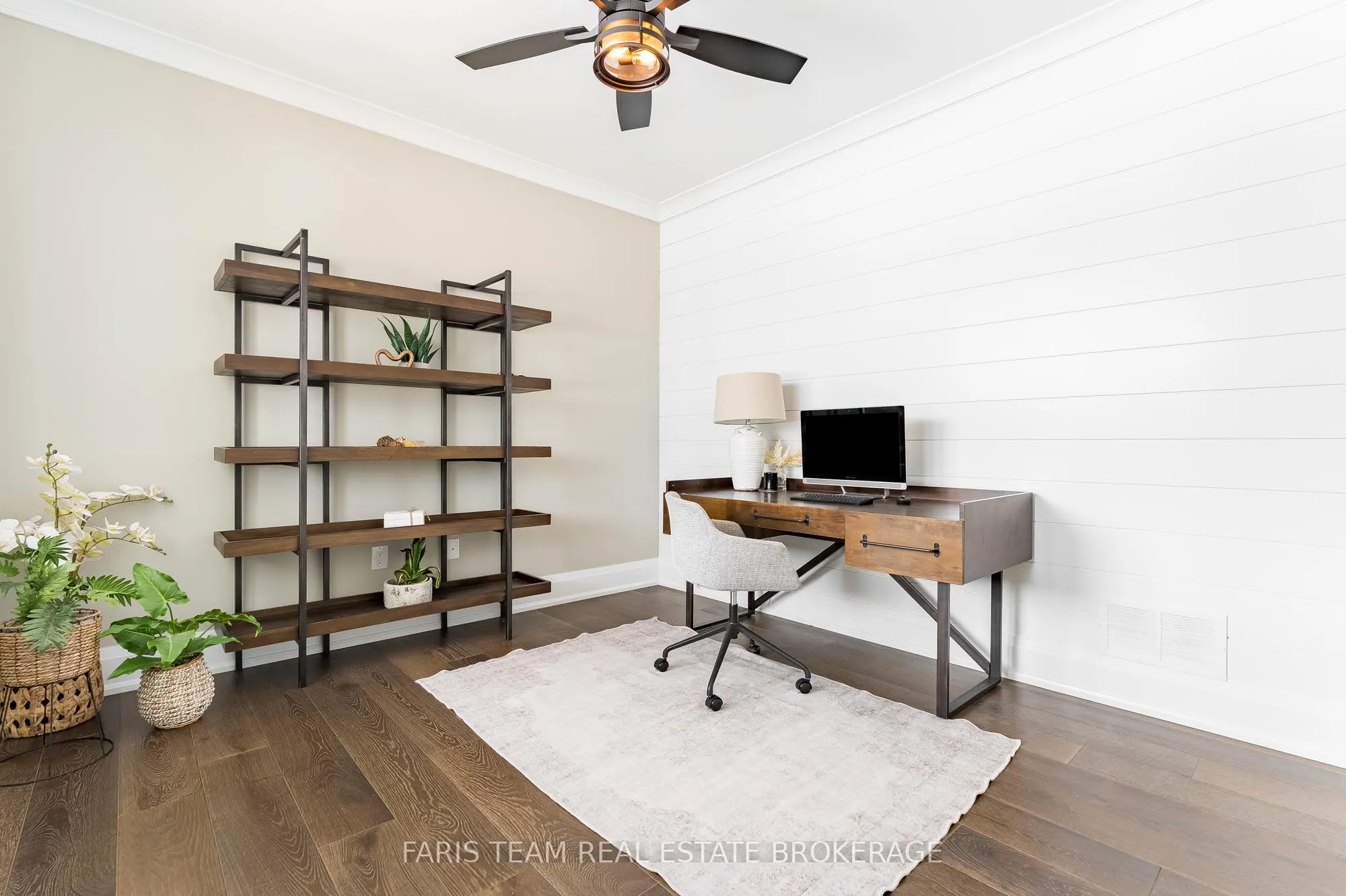 2448 Stockdale Road