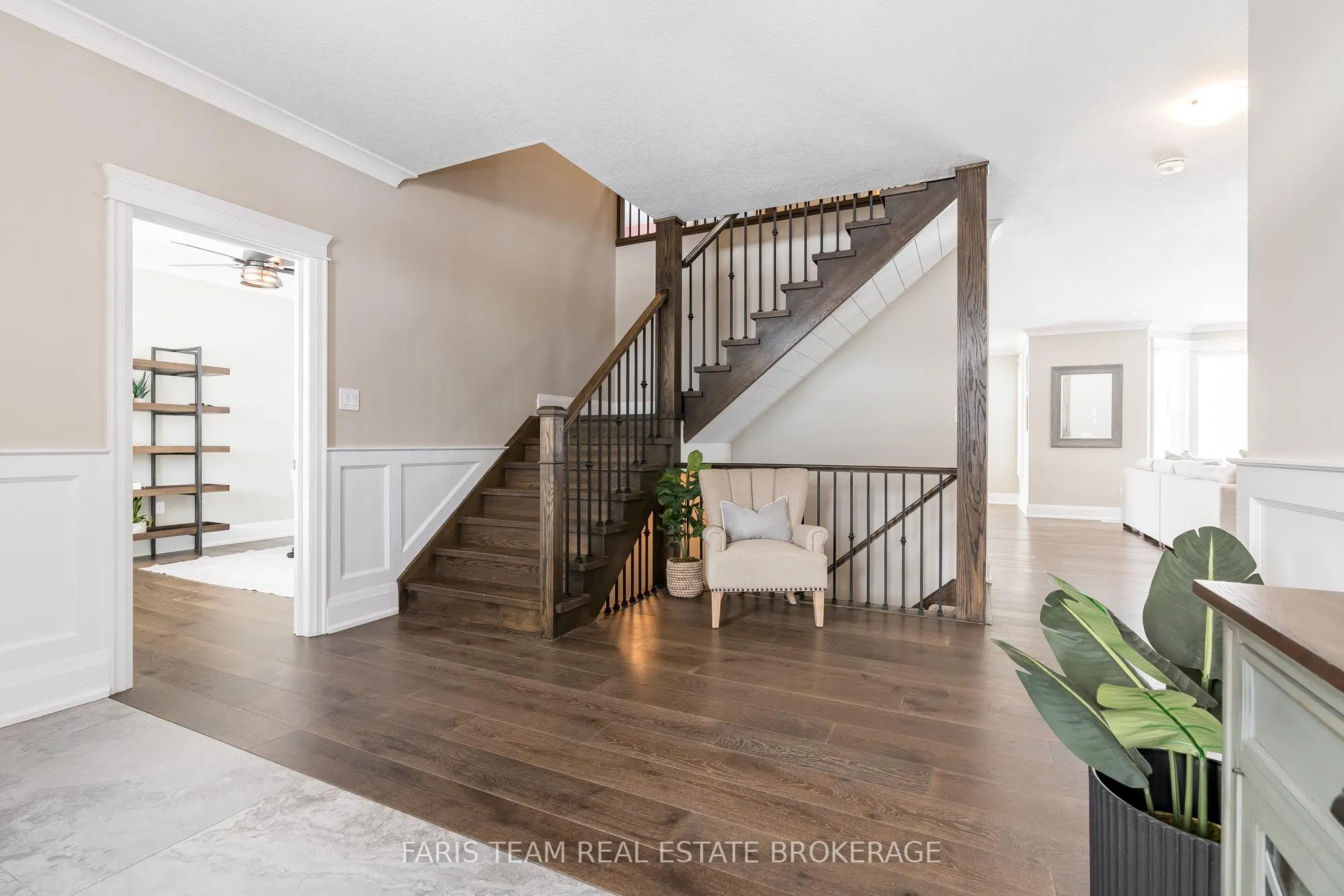 2448 Stockdale Road
