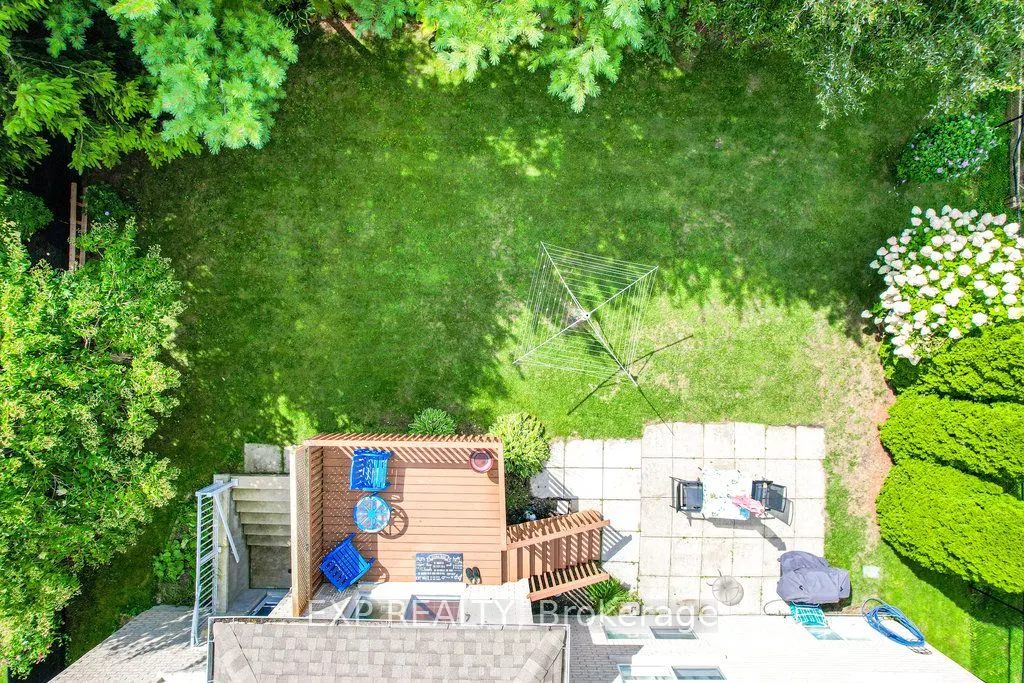 27 Green Pine Crescent