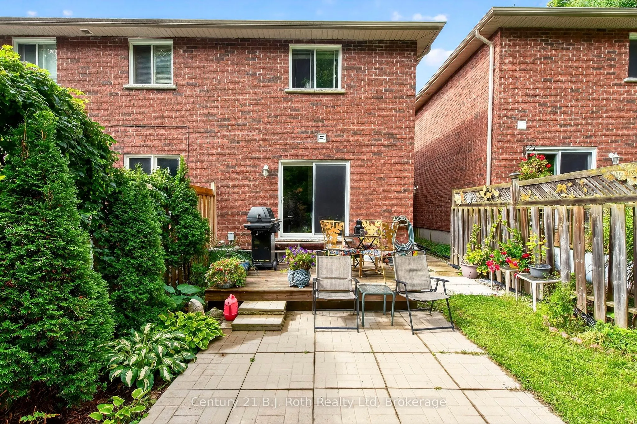 156 Southwinds Crescent