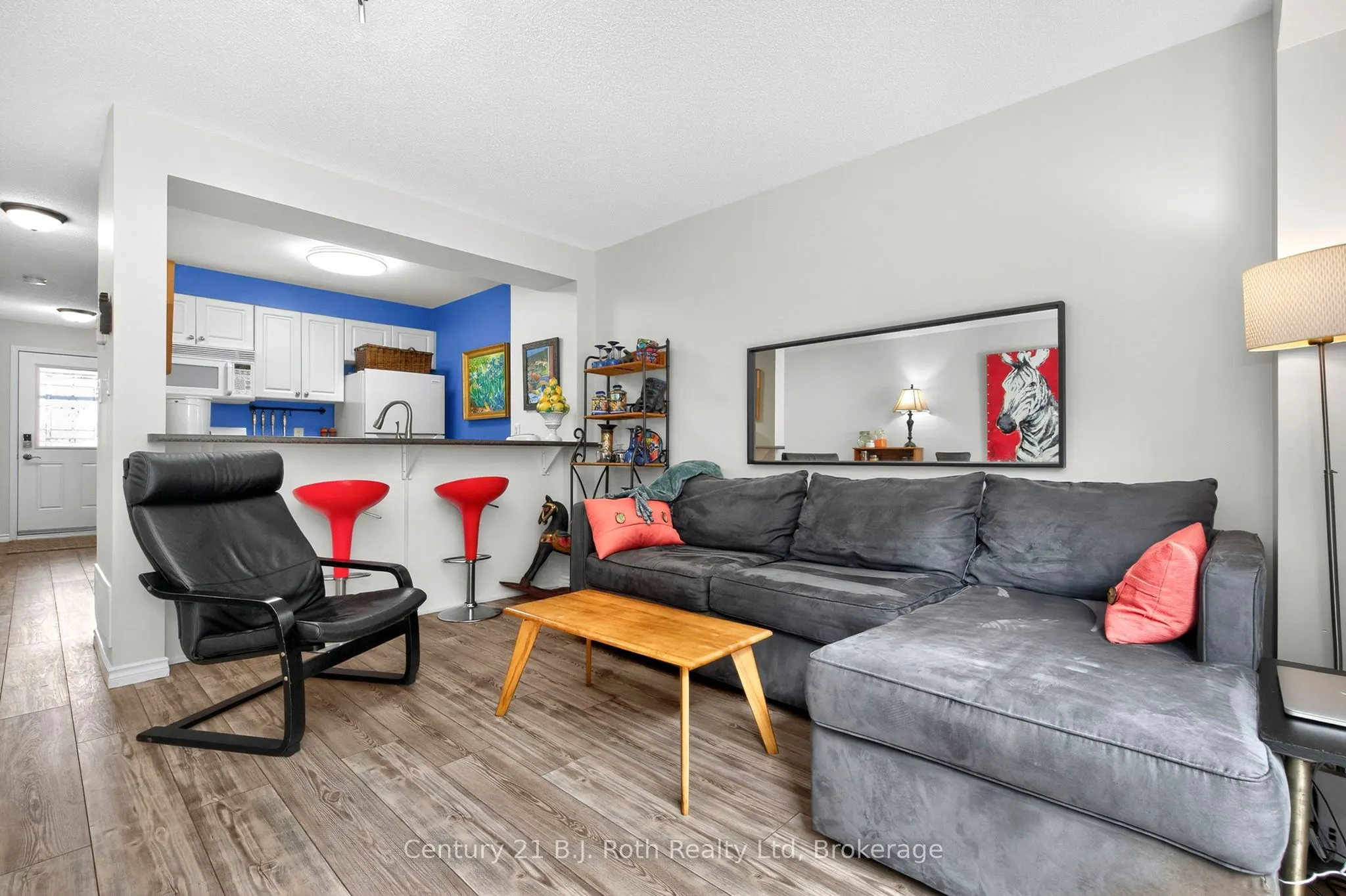 156 Southwinds Crescent