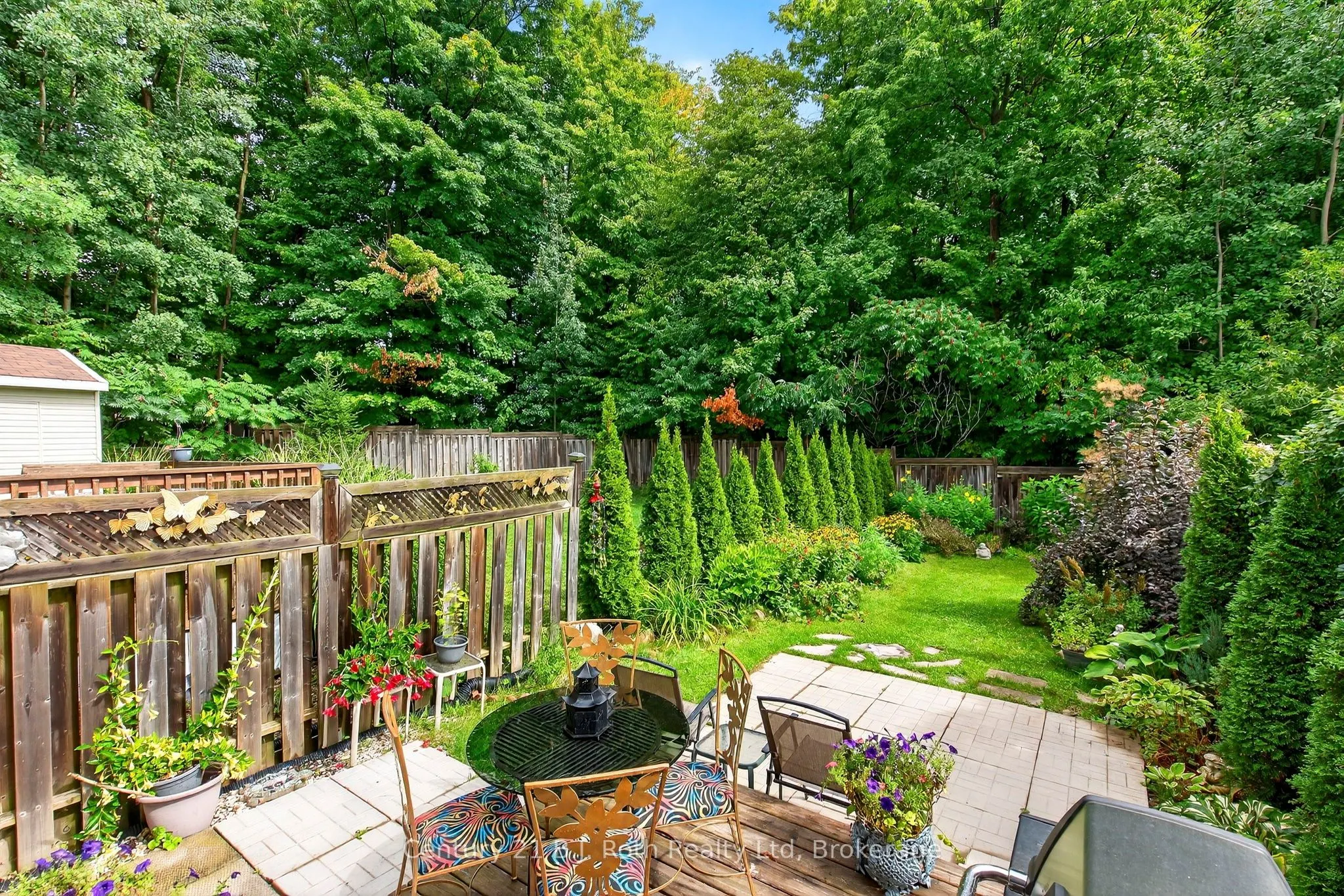 156 Southwinds Crescent